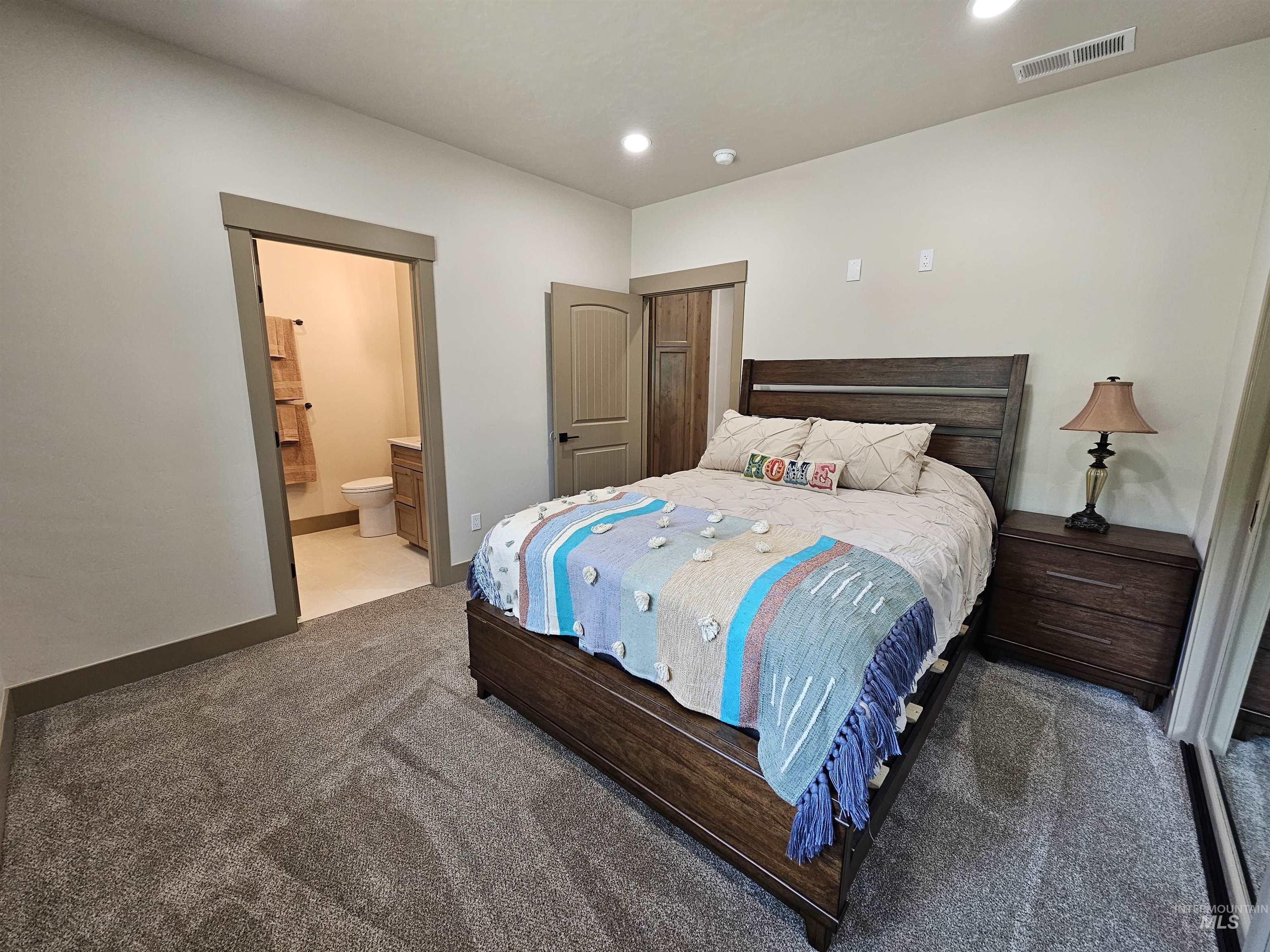 12930 Dawn Dr., Donnelly, Idaho 83615, 5 Bedrooms, 3.5 Bathrooms, Residential For Sale, Price $1,575,000,MLS 98977182