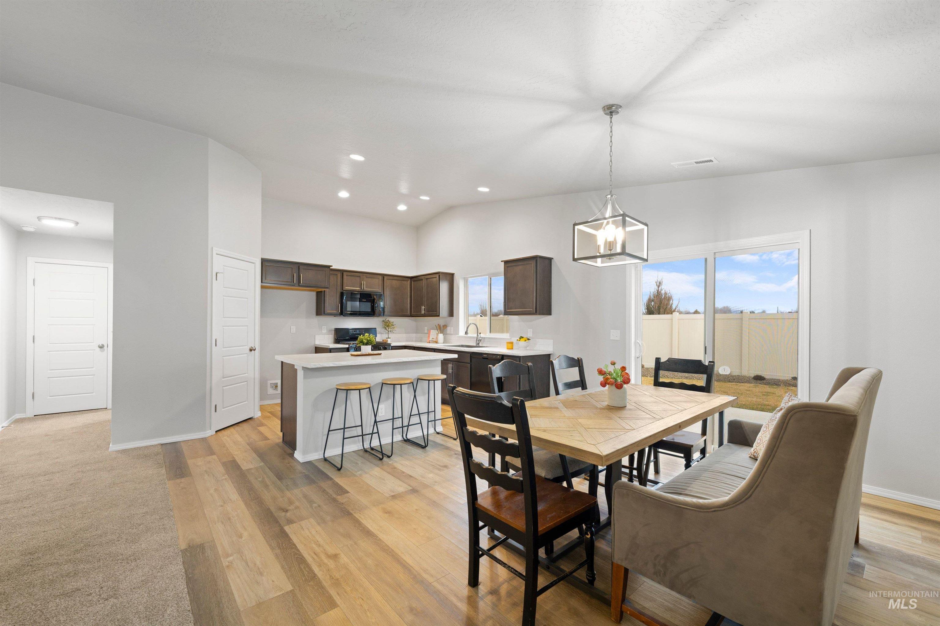 1122 N Madagascar Avenue, Star, Idaho 83669-6271, 4 Bedrooms, 2 Bathrooms, Residential For Sale, Price $495,000,MLS 98977183