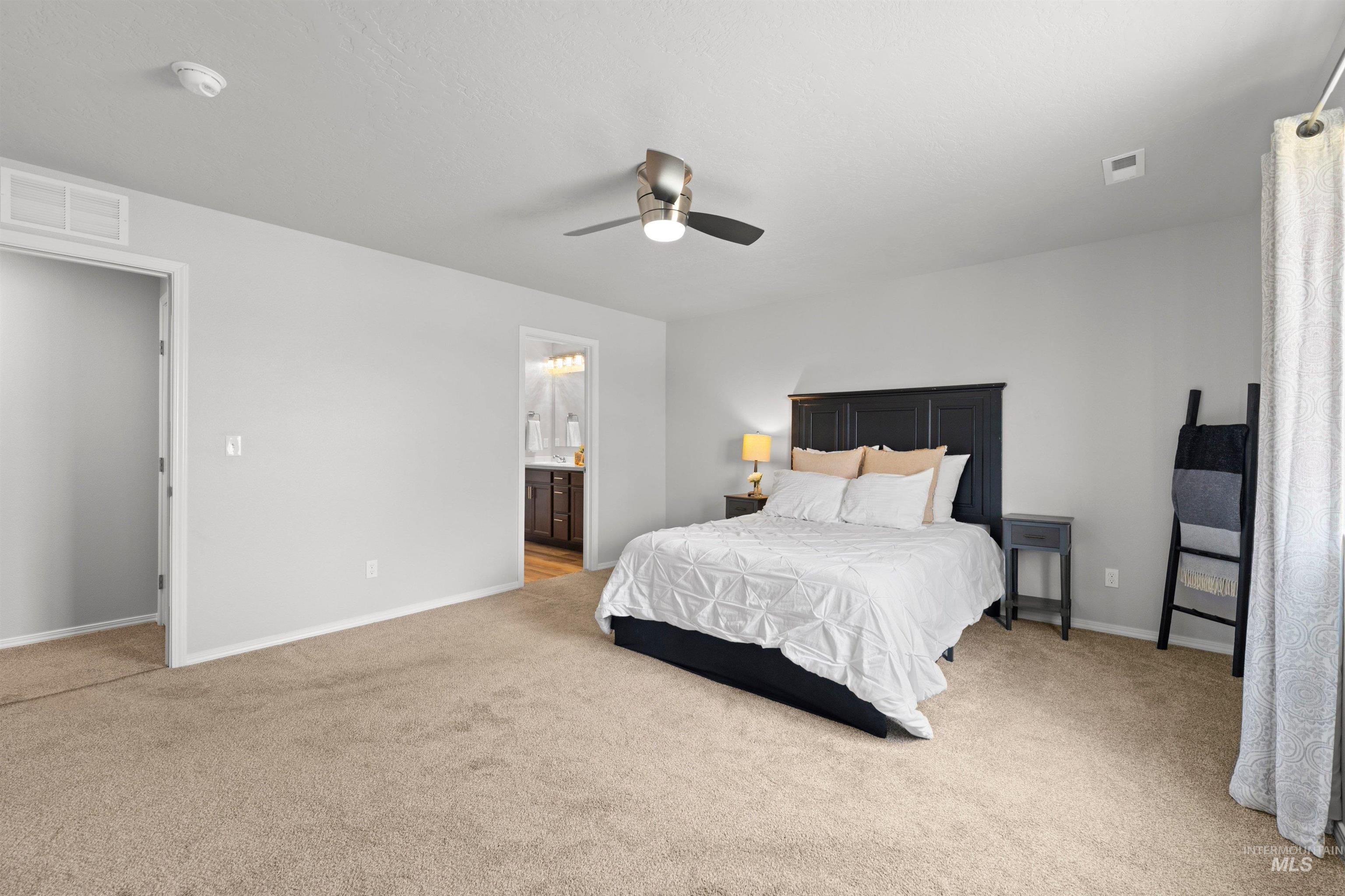 1122 N Madagascar Avenue, Star, Idaho 83669-6271, 4 Bedrooms, 2 Bathrooms, Residential For Sale, Price $495,000,MLS 98977183