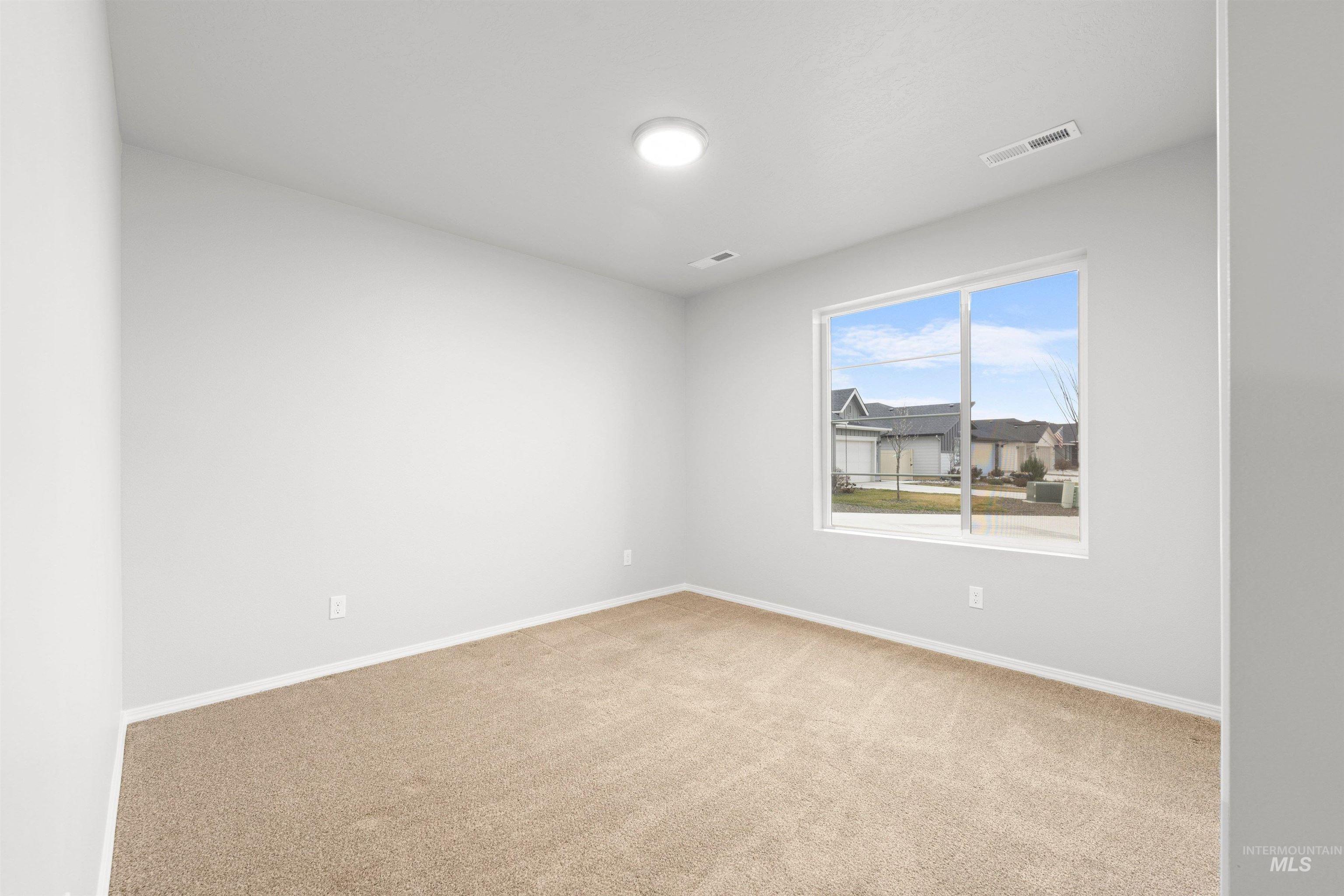 1122 N Madagascar Avenue, Star, Idaho 83669-6271, 4 Bedrooms, 2 Bathrooms, Residential For Sale, Price $495,000,MLS 98977183