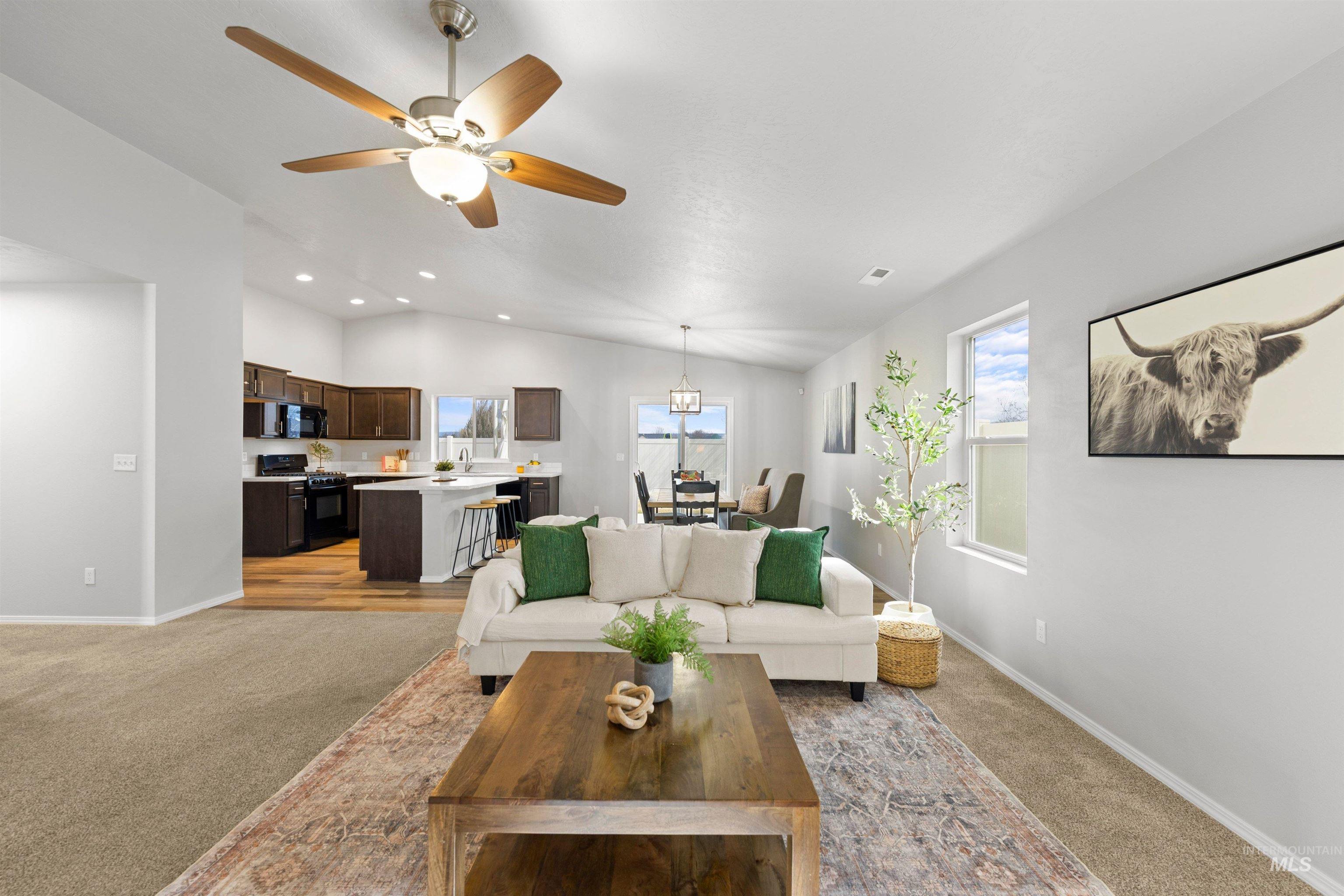 1122 N Madagascar Avenue, Star, Idaho 83669-6271, 4 Bedrooms, 2 Bathrooms, Residential For Sale, Price $495,000,MLS 98977183