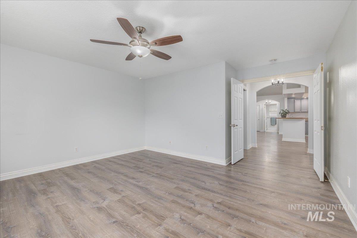 2805 E Umatilla Dr, Nampa, Idaho 83686, 3 Bedrooms, 2 Bathrooms, Residential For Sale, Price $429,900,MLS 98977185