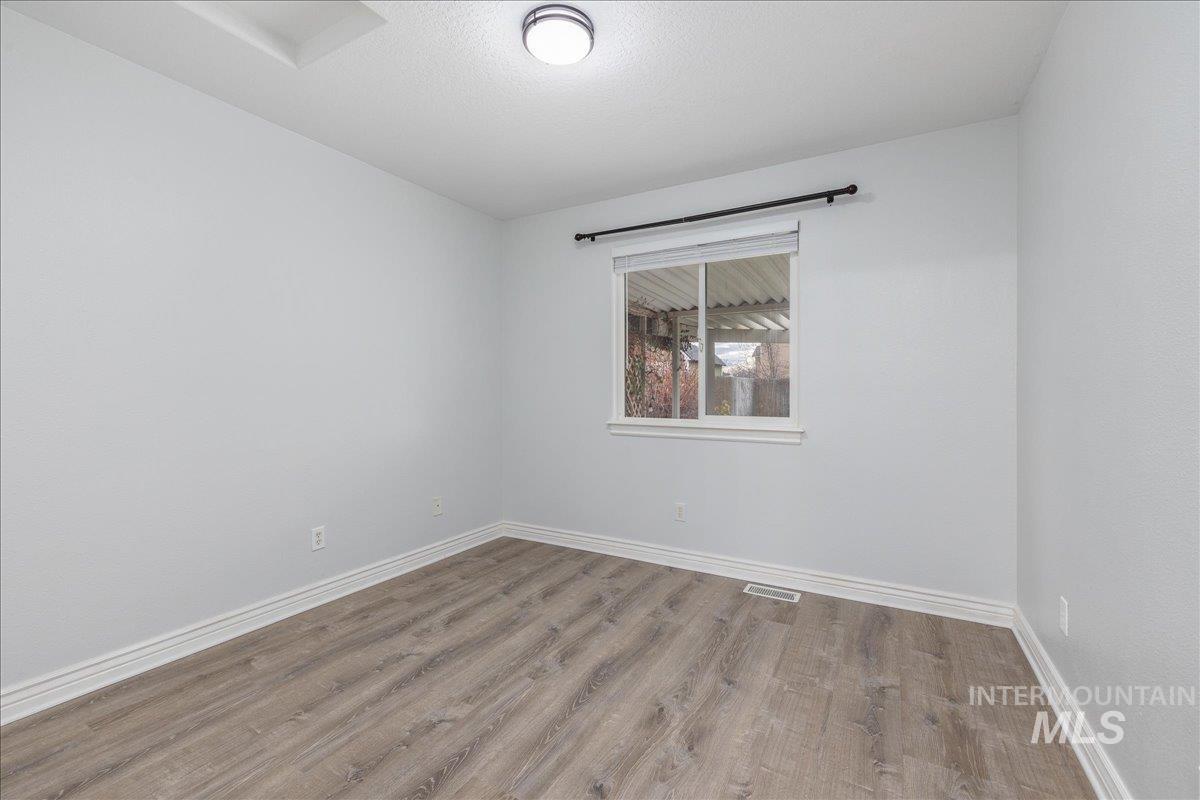 2805 E Umatilla Dr, Nampa, Idaho 83686, 3 Bedrooms, 2 Bathrooms, Residential For Sale, Price $429,900,MLS 98977185