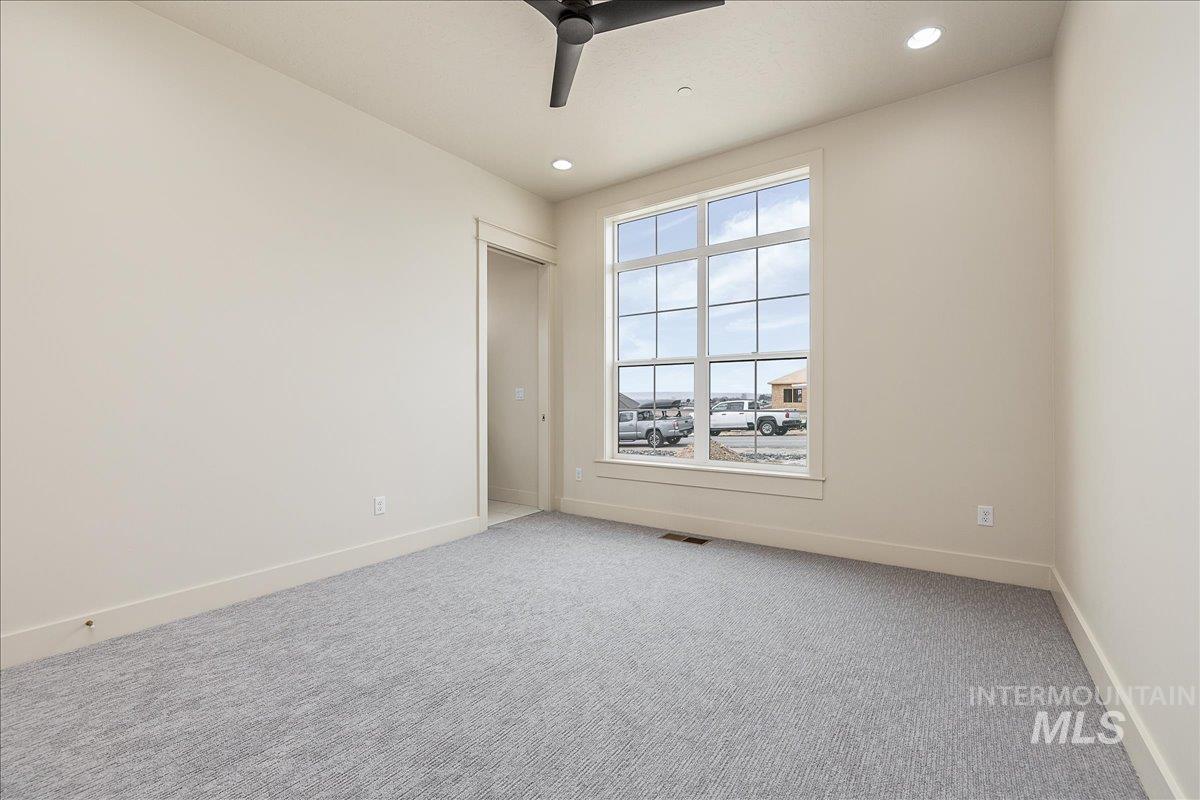 27202 Iron Horse, Caldwell, Idaho 83607, 3 Bedrooms, 3.5 Bathrooms, Residential For Sale, Price $1,239,900,MLS 98977190