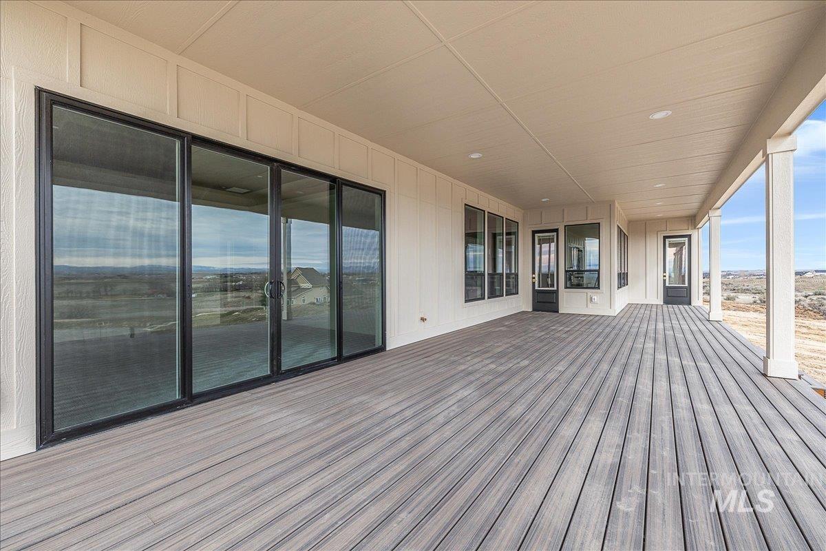 27202 Iron Horse, Caldwell, Idaho 83607, 4 Bedrooms, 3.5 Bathrooms, Residential For Sale, Price $1,350,000,MLS 98977190