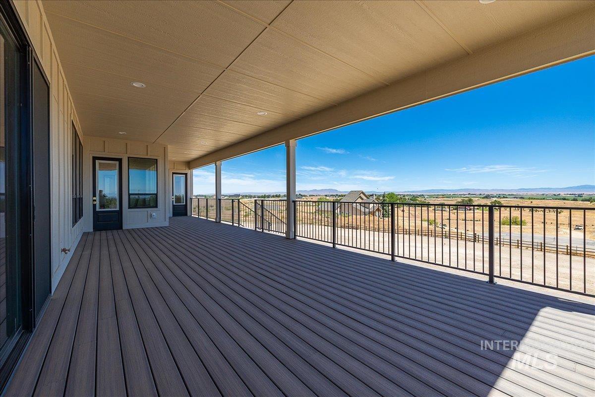 27202 Iron Horse, Caldwell, Idaho 83607, 3 Bedrooms, 3.5 Bathrooms, Residential For Sale, Price $1,239,900,MLS 98977190