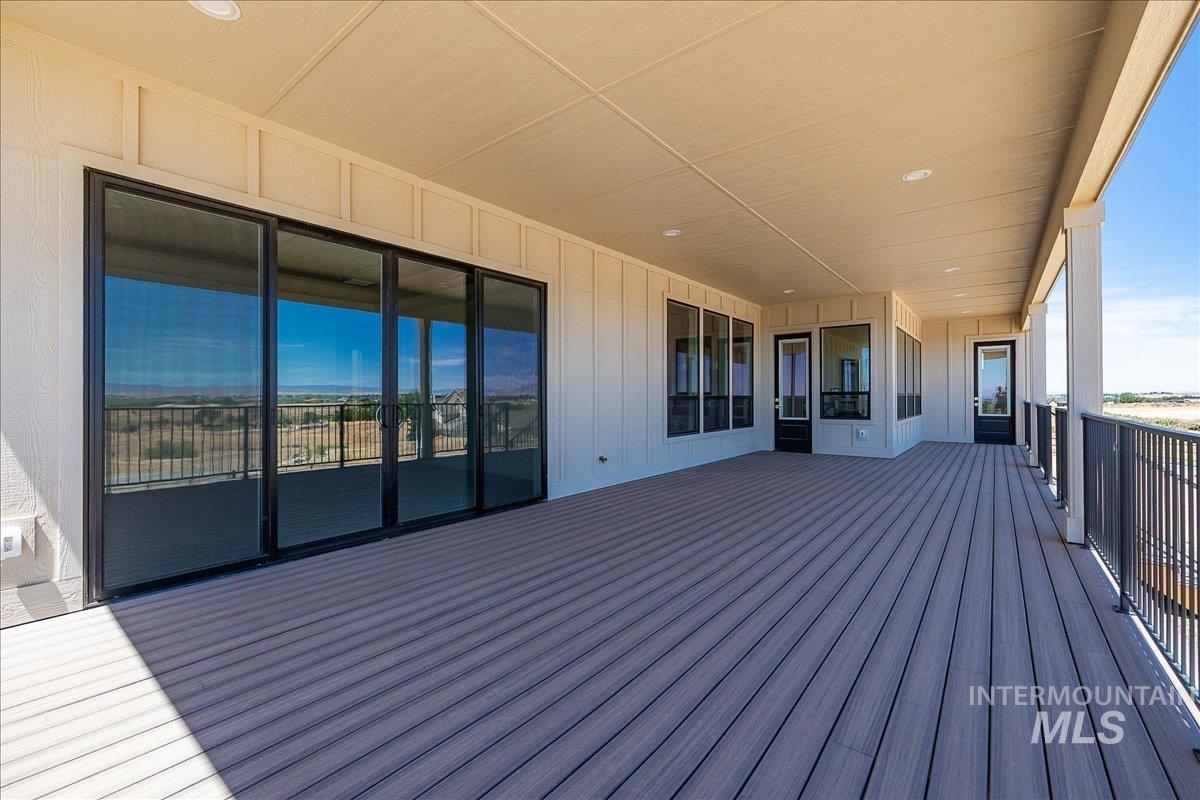 27202 Iron Horse, Caldwell, Idaho 83607, 3 Bedrooms, 3.5 Bathrooms, Residential For Sale, Price $1,239,900,MLS 98977190