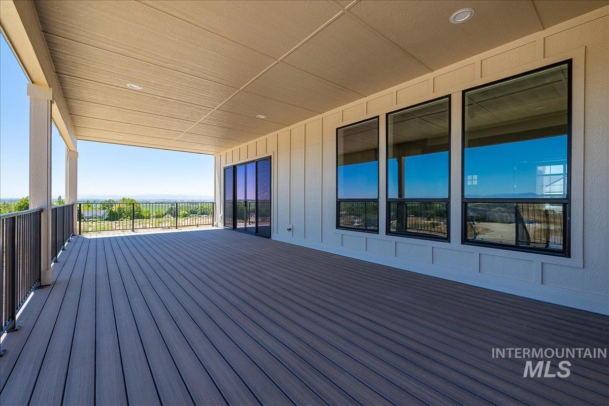 27202 Iron Horse, Caldwell, Idaho 83607, 3 Bedrooms, 3.5 Bathrooms, Residential For Sale, Price $1,239,900,MLS 98977190