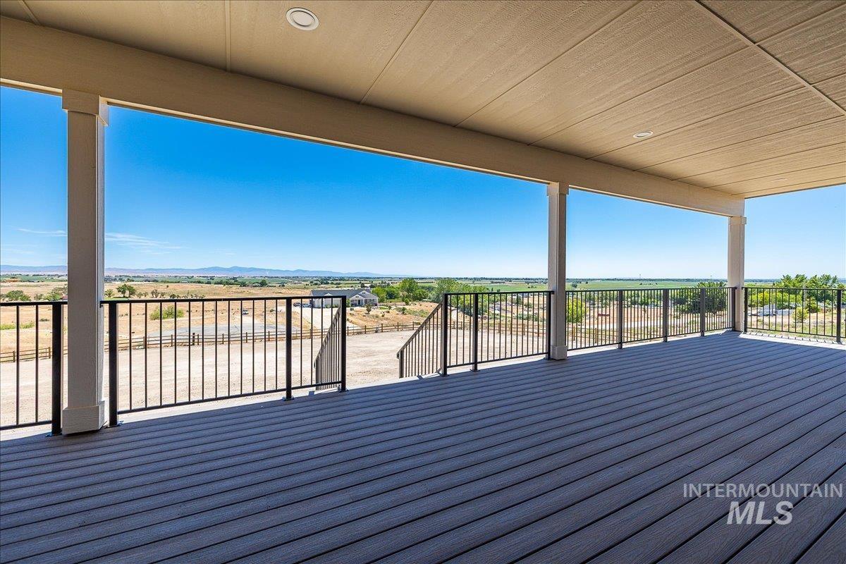 27202 Iron Horse, Caldwell, Idaho 83607, 3 Bedrooms, 3.5 Bathrooms, Residential For Sale, Price $1,239,900,MLS 98977190