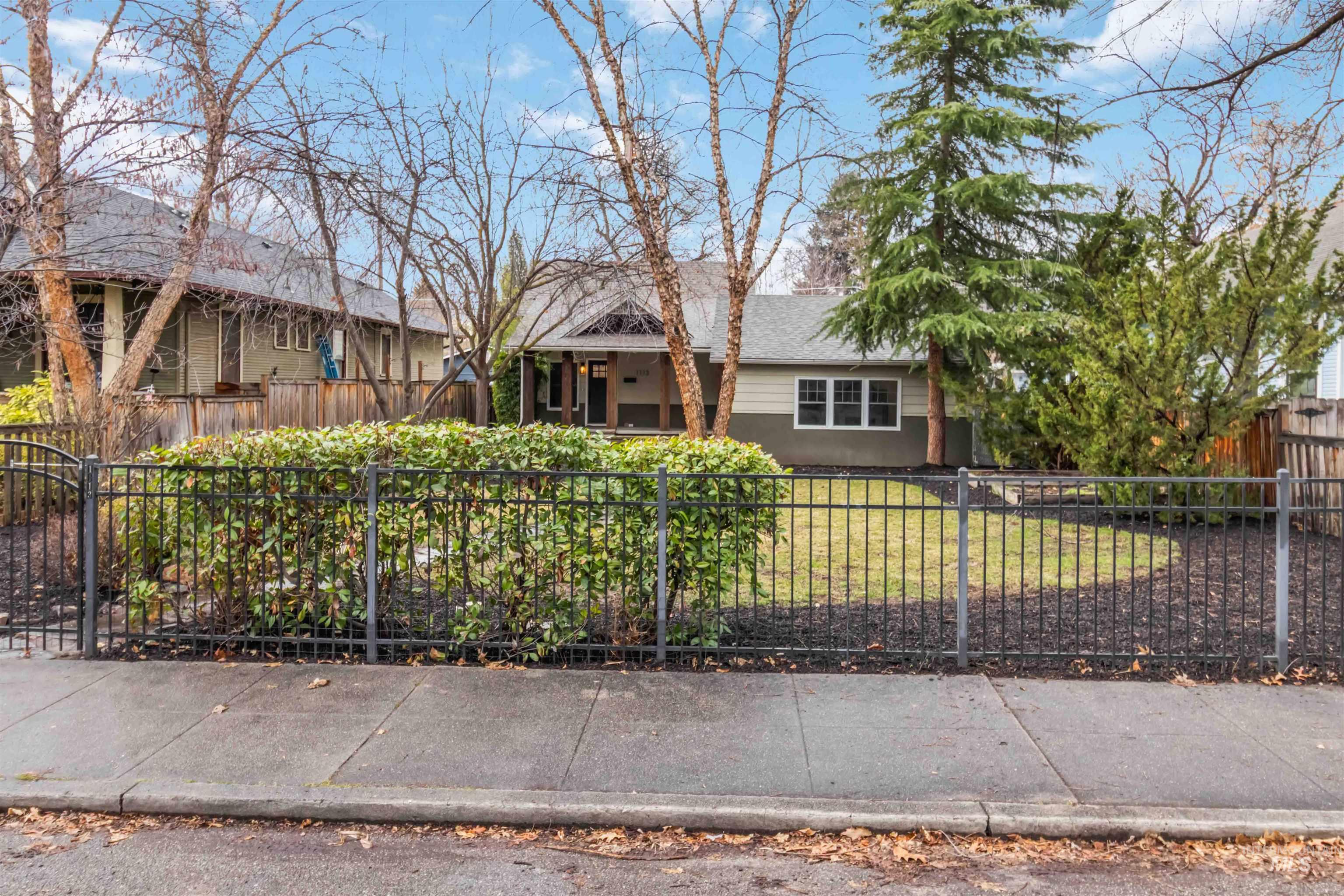 1113 N 20th St, Boise, Idaho 83702, 3 Bedrooms, 3 Bathrooms, Residential For Sale, Price $950,000,MLS 98977191