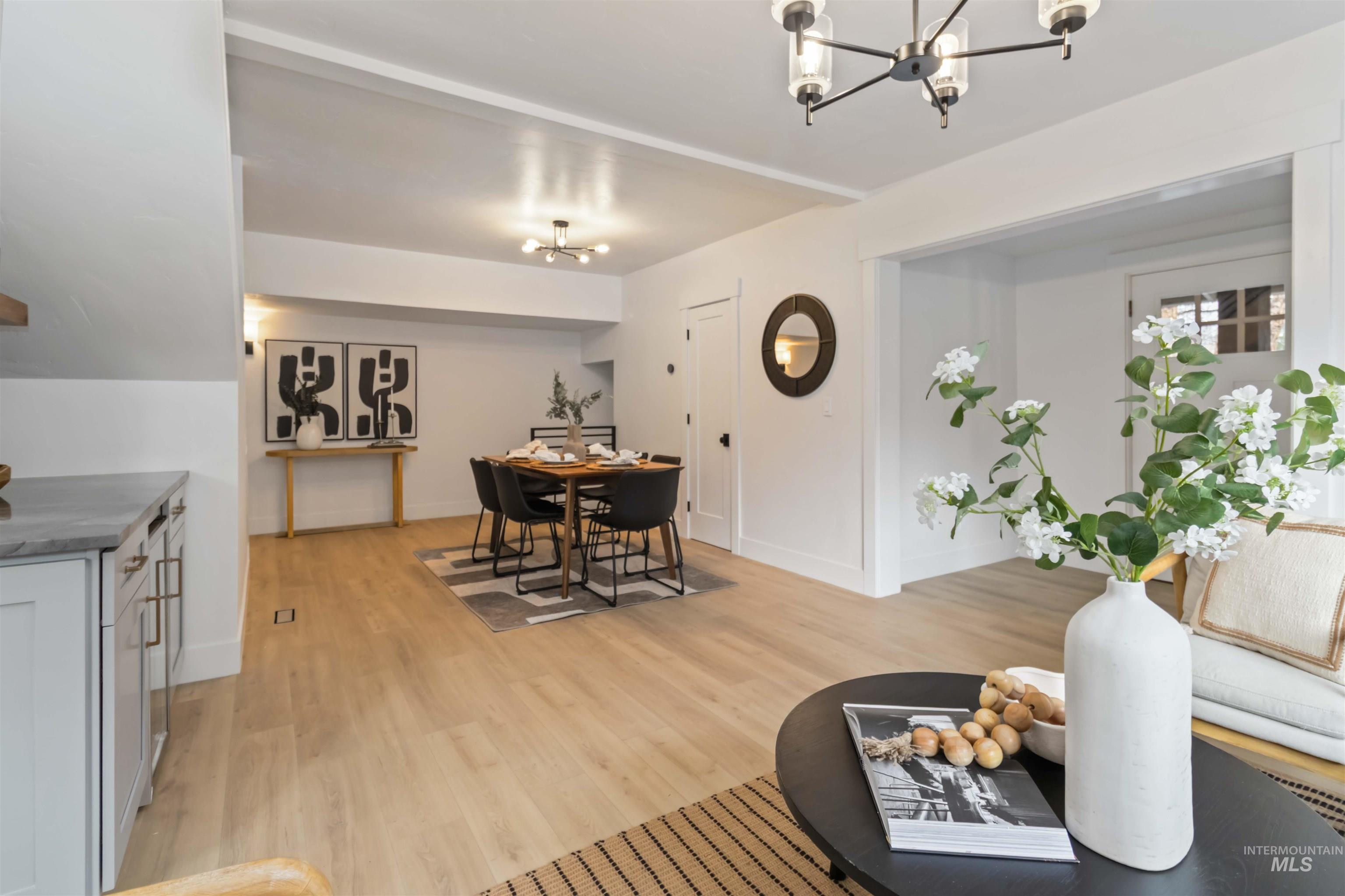 1113 N 20th St, Boise, Idaho 83702, 3 Bedrooms, 3 Bathrooms, Residential For Sale, Price $950,000,MLS 98977191