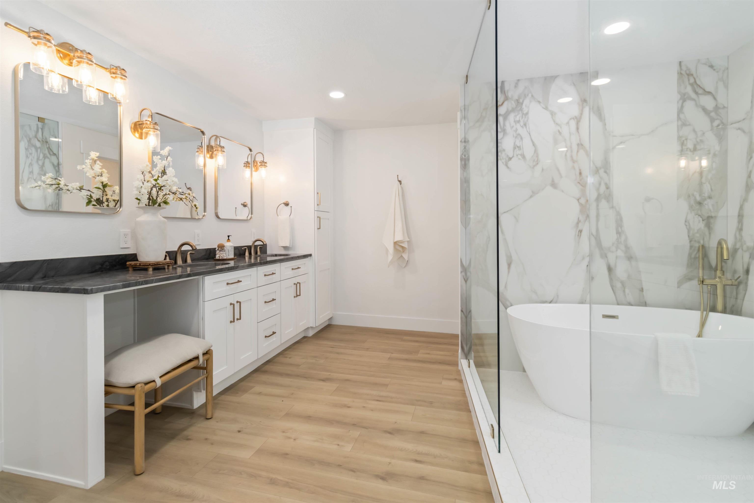 1113 N 20th St, Boise, Idaho 83702, 3 Bedrooms, 3 Bathrooms, Residential For Sale, Price $950,000,MLS 98977191