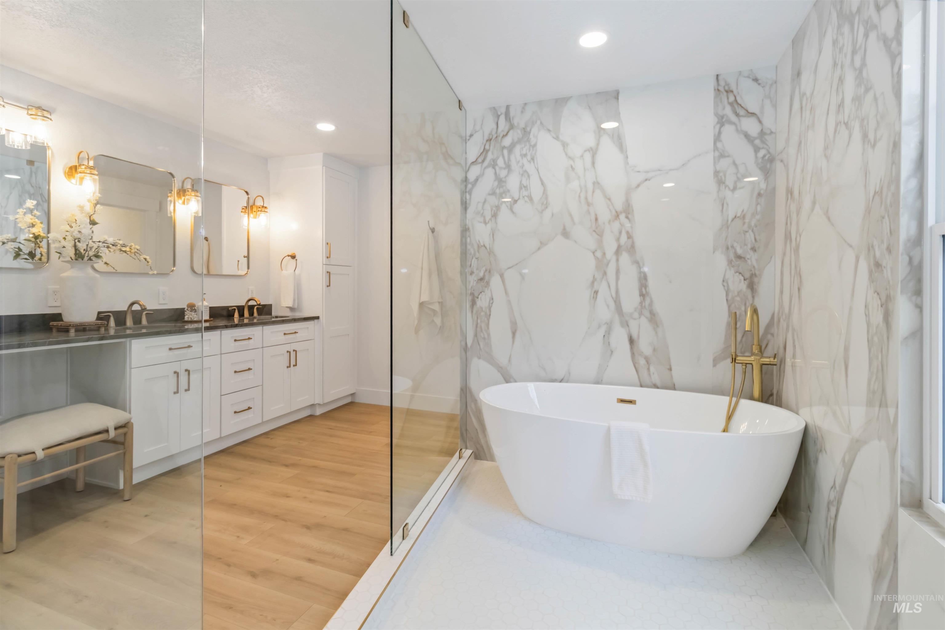 1113 N 20th St, Boise, Idaho 83702, 3 Bedrooms, 3 Bathrooms, Residential For Sale, Price $950,000,MLS 98977191