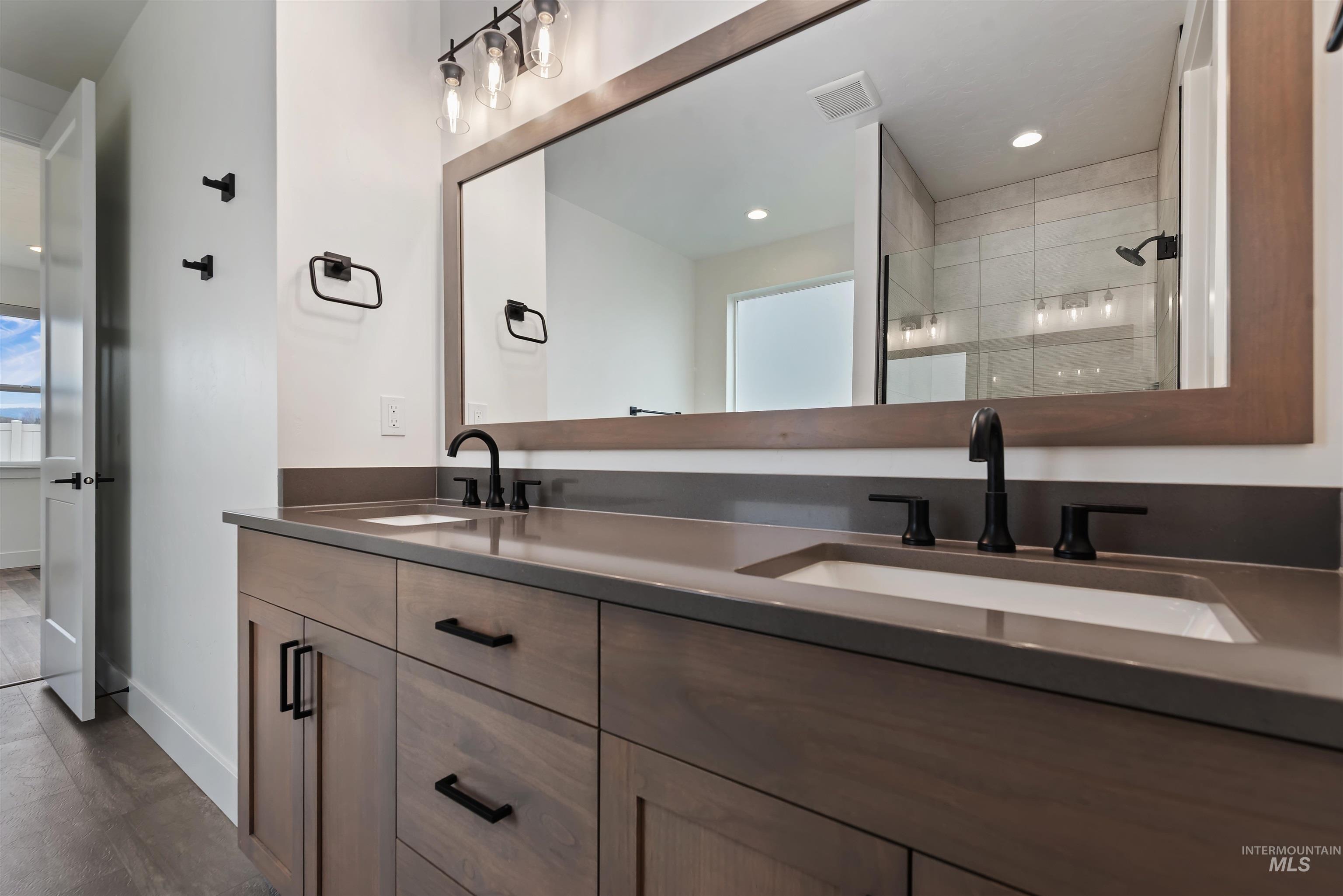 698 N Morning Glory Avenue, Eagle, Idaho 83616-0000, 3 Bedrooms, 2.5 Bathrooms, Residential For Sale, Price $749,900,MLS 98977192