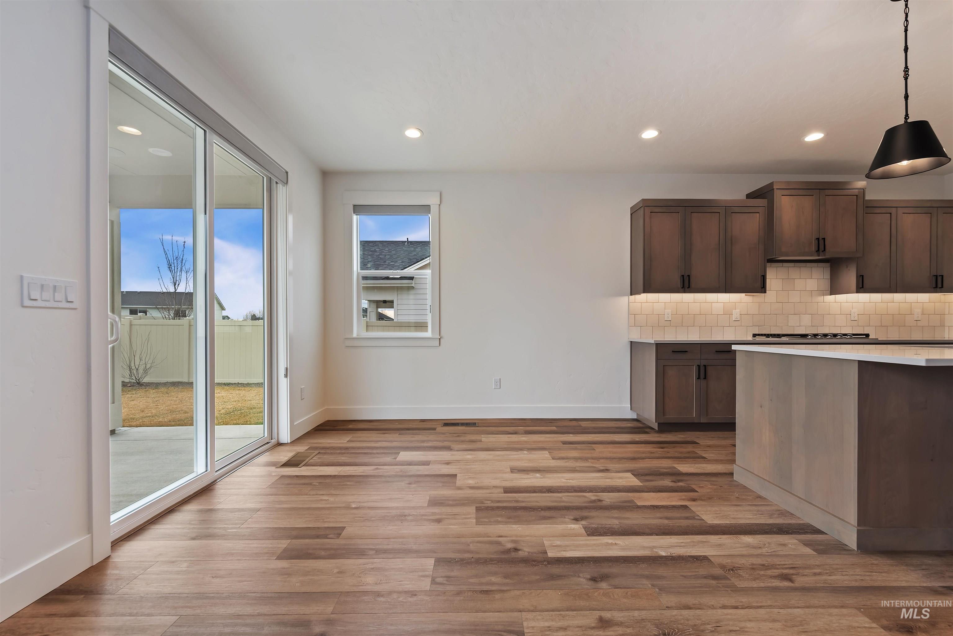 698 N Morning Glory Avenue, Eagle, Idaho 83616-0000, 3 Bedrooms, 2.5 Bathrooms, Residential For Sale, Price $749,900,MLS 98977192