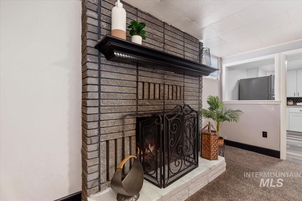 940 N 8th E, Mountain Home, Idaho 83647, 4 Bedrooms, 2 Bathrooms, Residential For Sale, Price $379,900,MLS 98977194