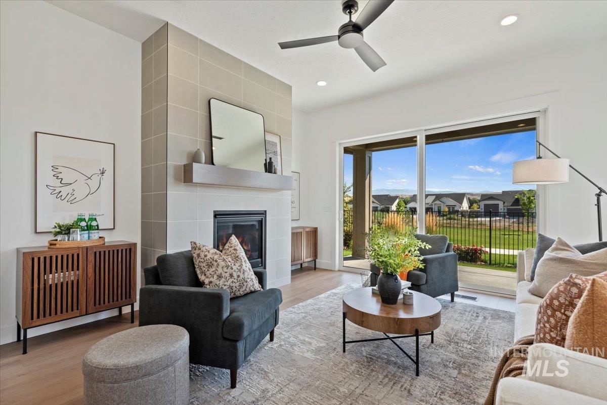 2343 E Monhegan Drive, Eagle, Idaho 83616, 3 Bedrooms, 2.5 Bathrooms, Residential For Sale, Price $675,900,MLS 98977195