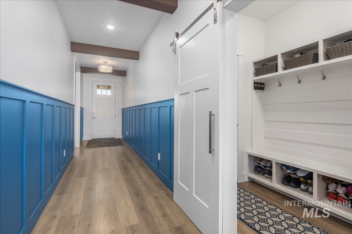 3705 S Julianite, Nampa, Idaho 83686, 3 Bedrooms, 2 Bathrooms, Residential For Sale, Price $519,000,MLS 98977196