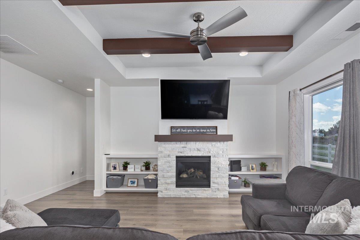 3705 S Julianite, Nampa, Idaho 83686, 3 Bedrooms, 2 Bathrooms, Residential For Sale, Price $519,000,MLS 98977196