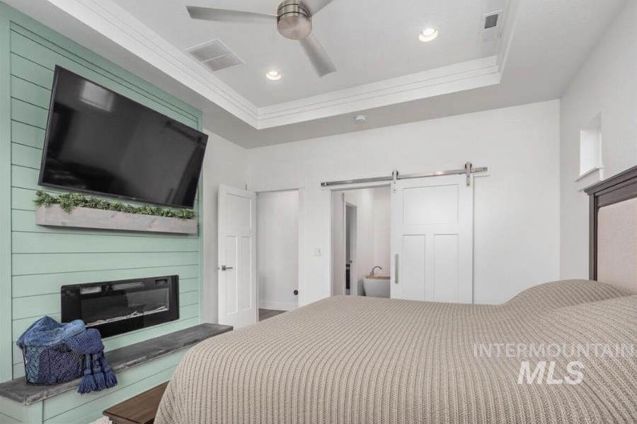 3705 S Julianite, Nampa, Idaho 83686, 3 Bedrooms, 2 Bathrooms, Residential For Sale, Price $519,000,MLS 98977196