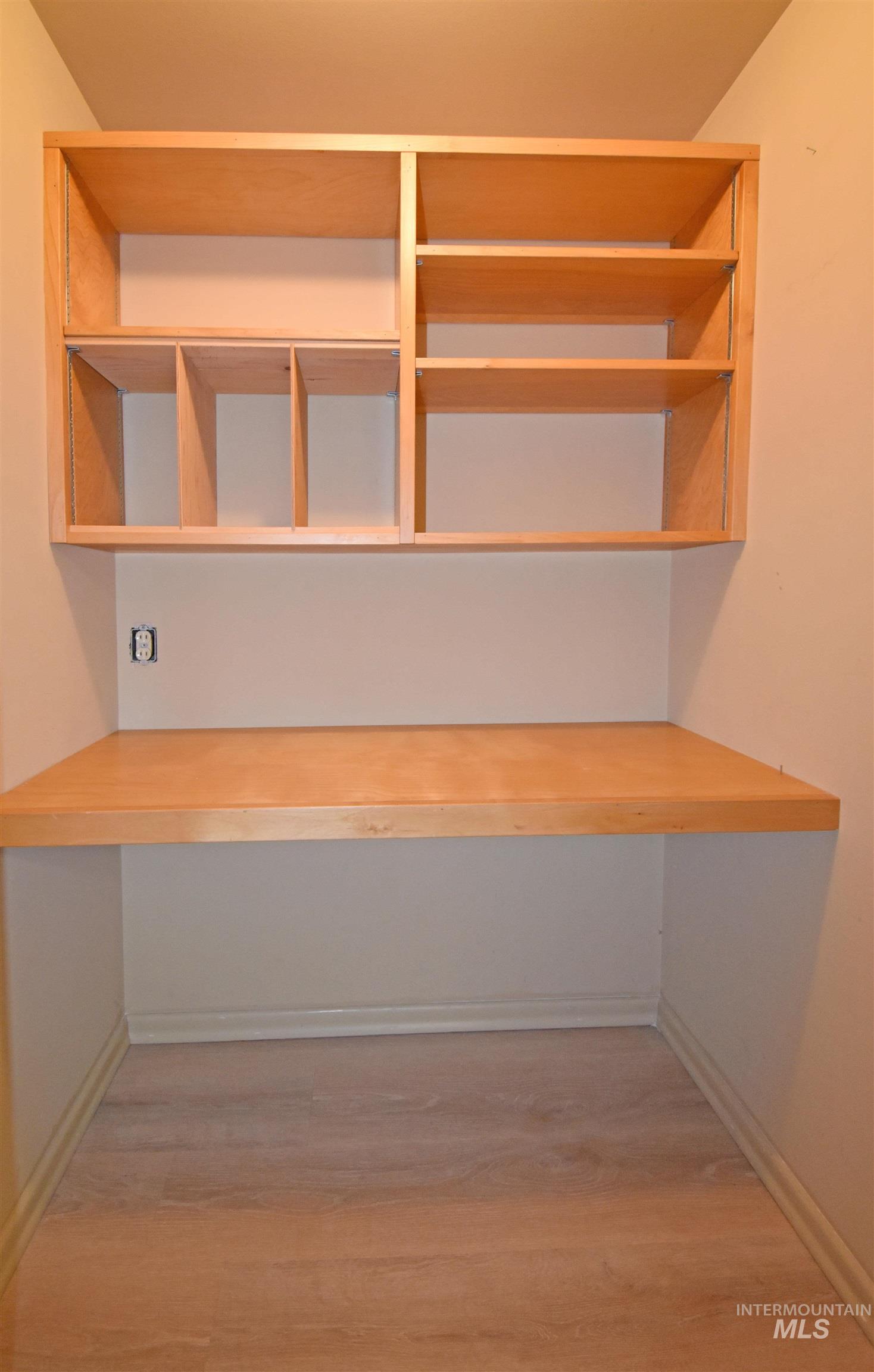 2311 14th Avenue, Lewiston, Idaho 83501, 3 Bedrooms, 2 Bathrooms, Residential For Sale, Price $330,000, 98977197