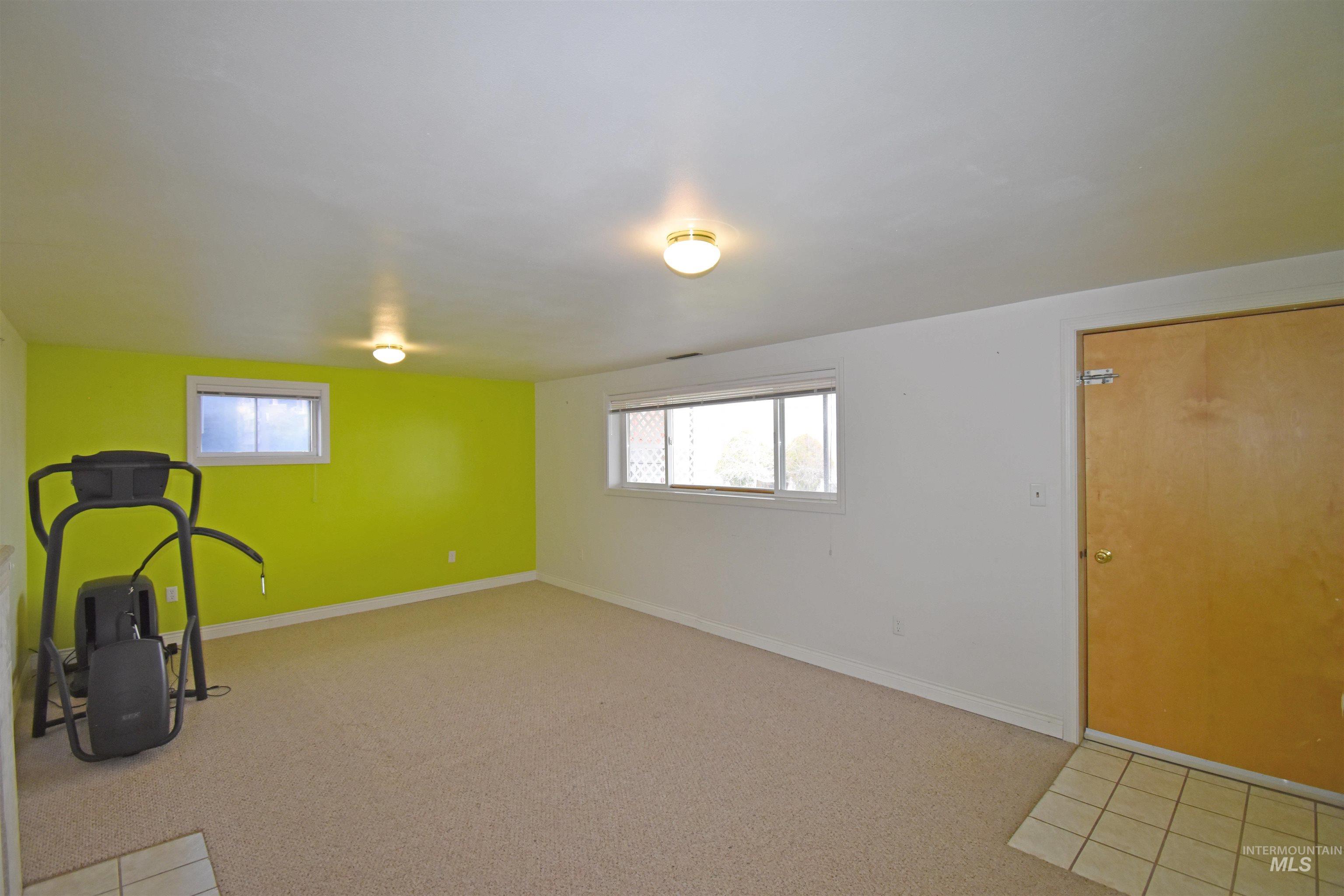 2311 14th Avenue, Lewiston, Idaho 83501, 3 Bedrooms, 2 Bathrooms, Residential For Sale, Price $330,000, 98977197