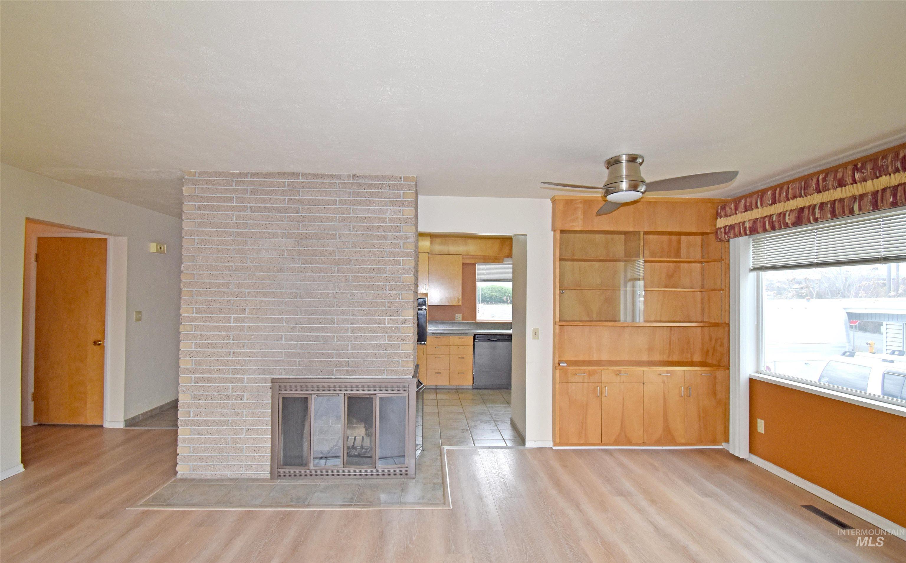 2311 14th Avenue, Lewiston, Idaho 83501, 3 Bedrooms, 2 Bathrooms, Residential For Sale, Price $330,000, 98977197