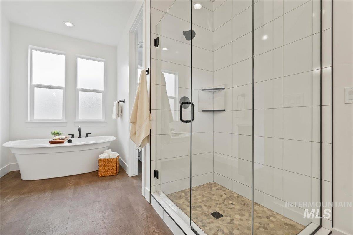 468 N Plainfield Ave, Eagle, Idaho 83616, 5 Bedrooms, 3.5 Bathrooms, Residential For Sale, Price $899,900,MLS 98977198