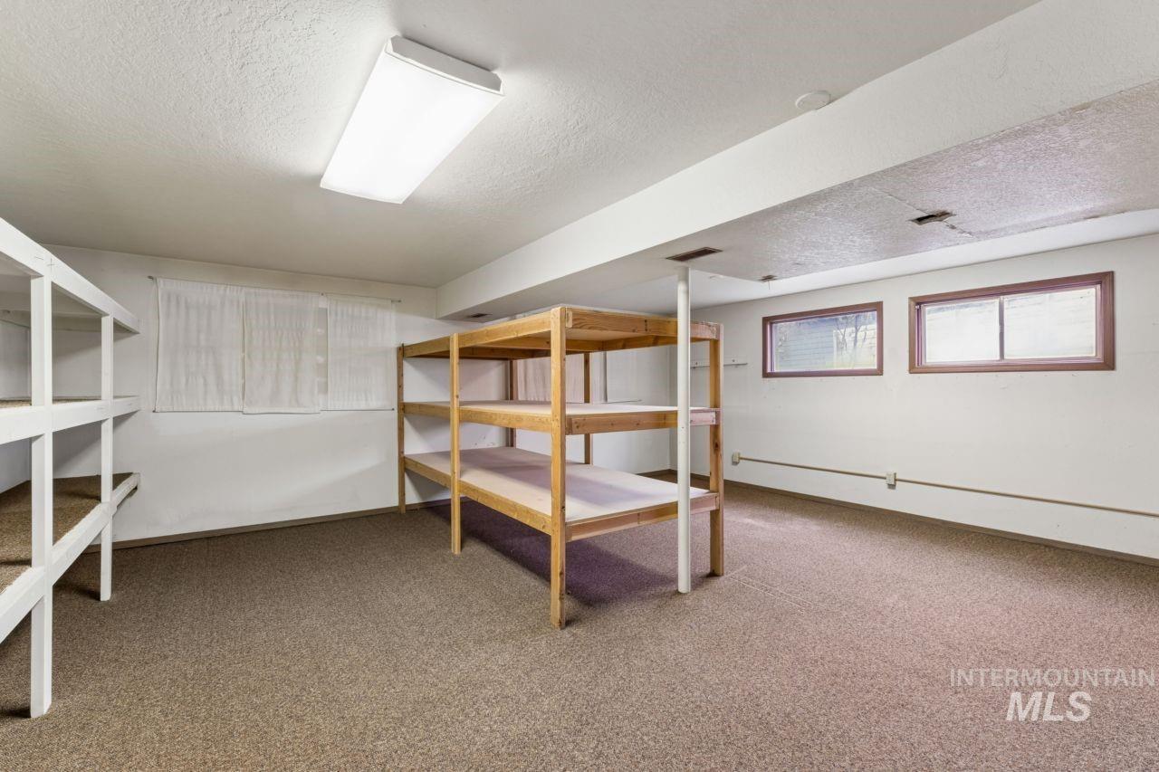 6419 W Randolph Drive, Boise, Idaho 83709, 3 Bedrooms, 2 Bathrooms, Residential For Sale, Price $550,000,MLS 98977199