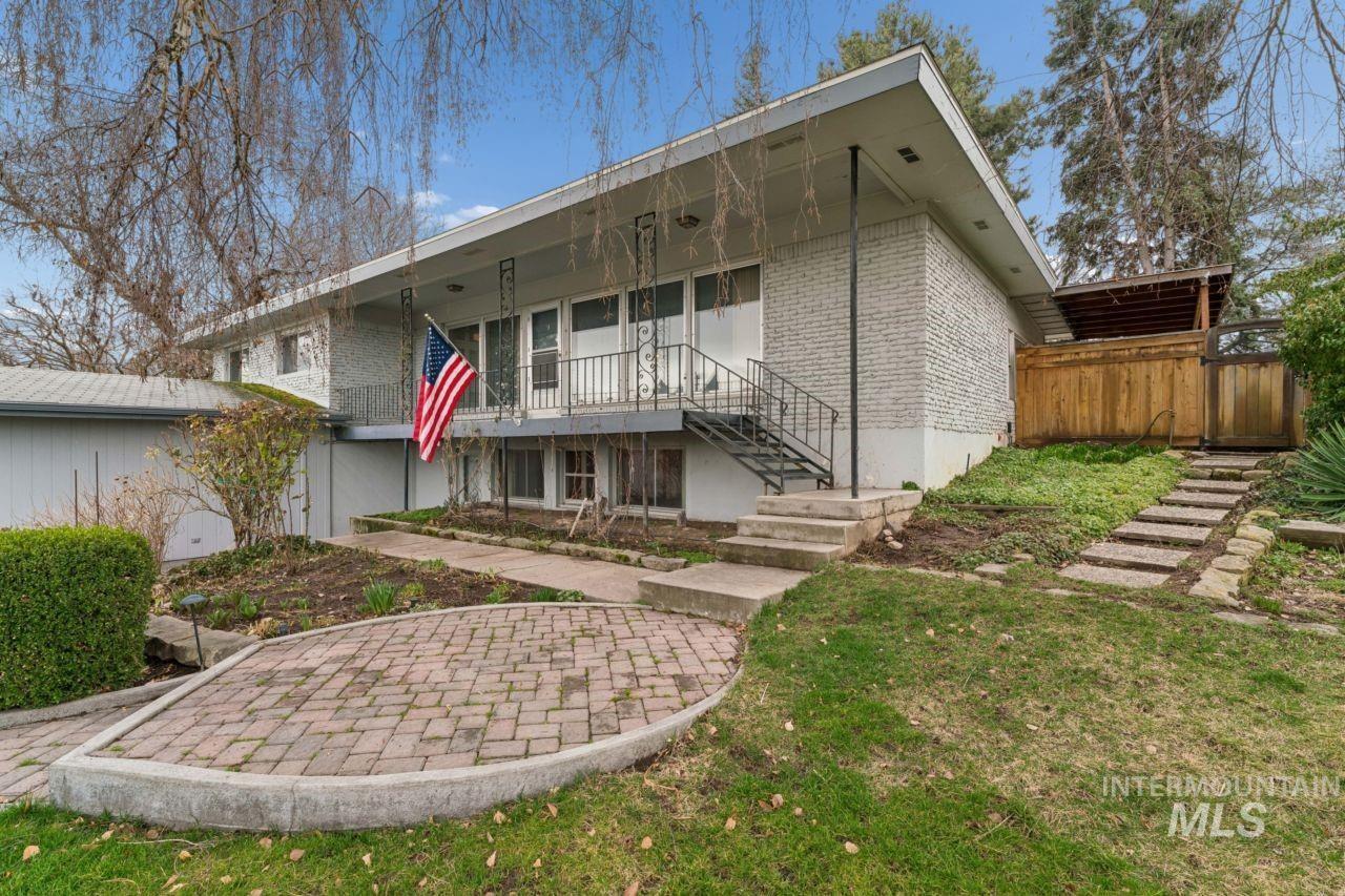 6419 W Randolph Drive, Boise, Idaho 83709, 3 Bedrooms, 2 Bathrooms, Residential For Sale, Price $550,000,MLS 98977199