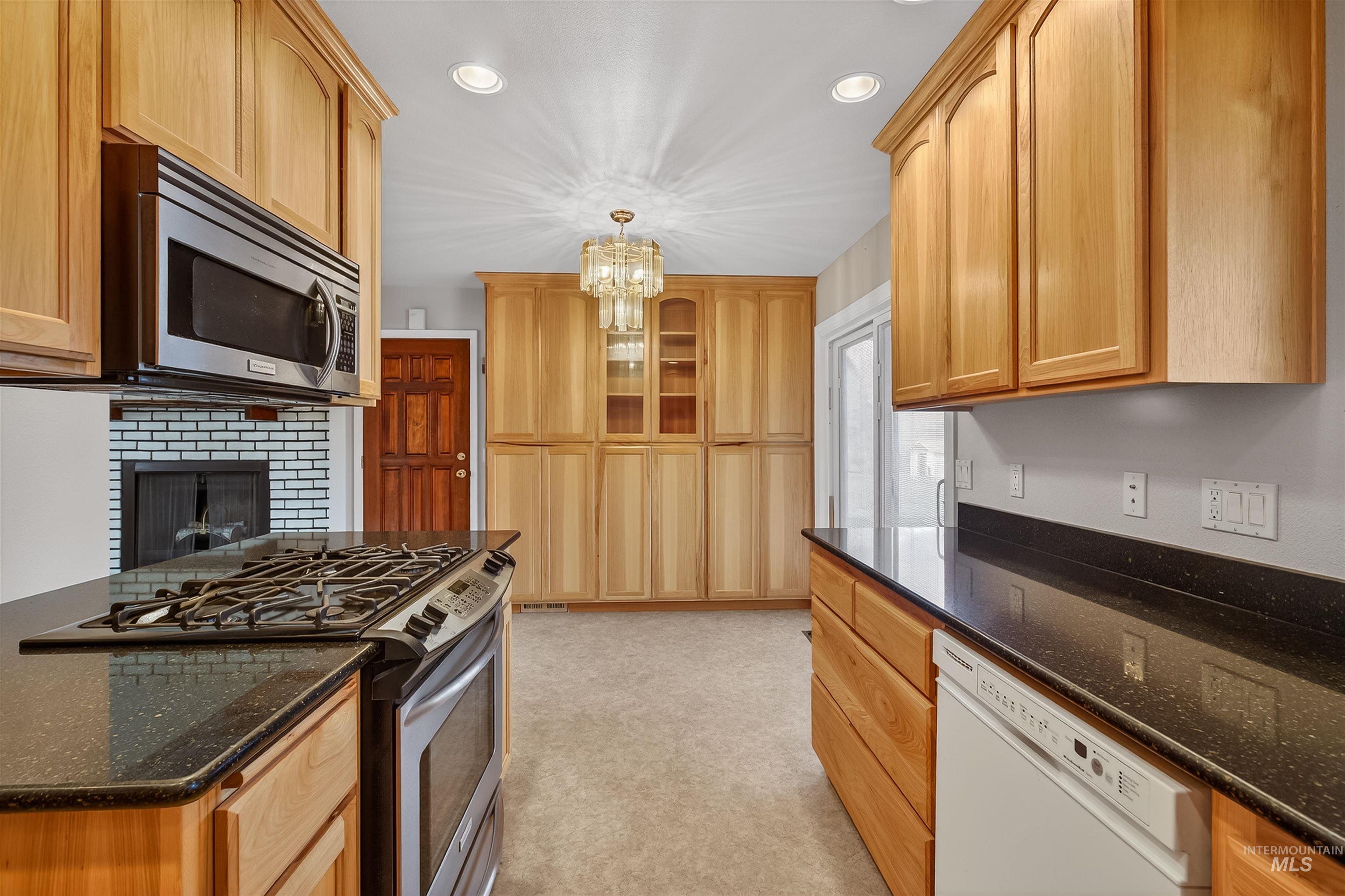 1129 Bryden Ave, Lewiston, Idaho 83501, 3 Bedrooms, 2 Bathrooms, Residential For Sale, Price $365,000, 98977206