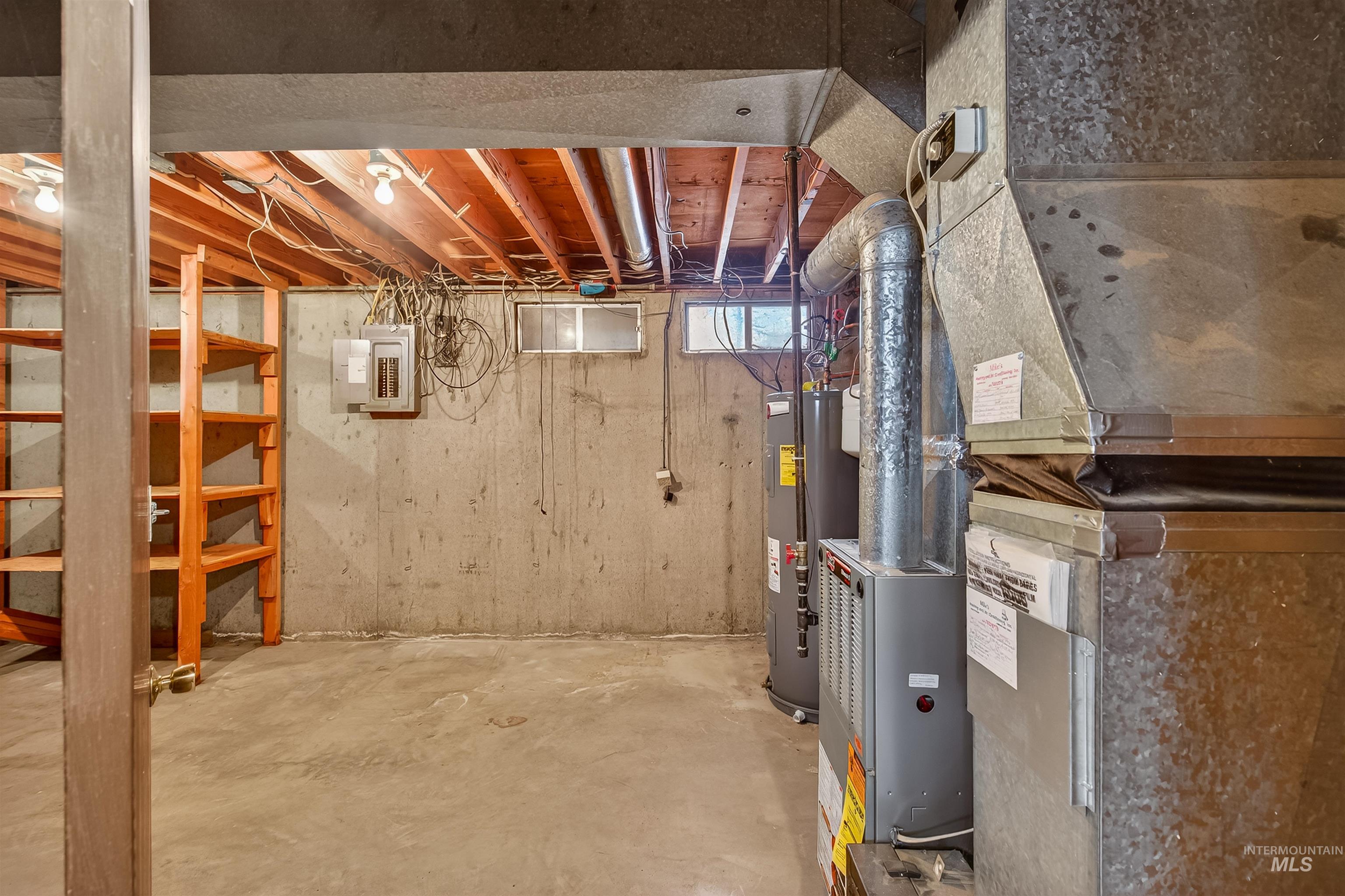 1129 Bryden Ave, Lewiston, Idaho 83501, 3 Bedrooms, 2 Bathrooms, Residential For Sale, Price $365,000, 98977206