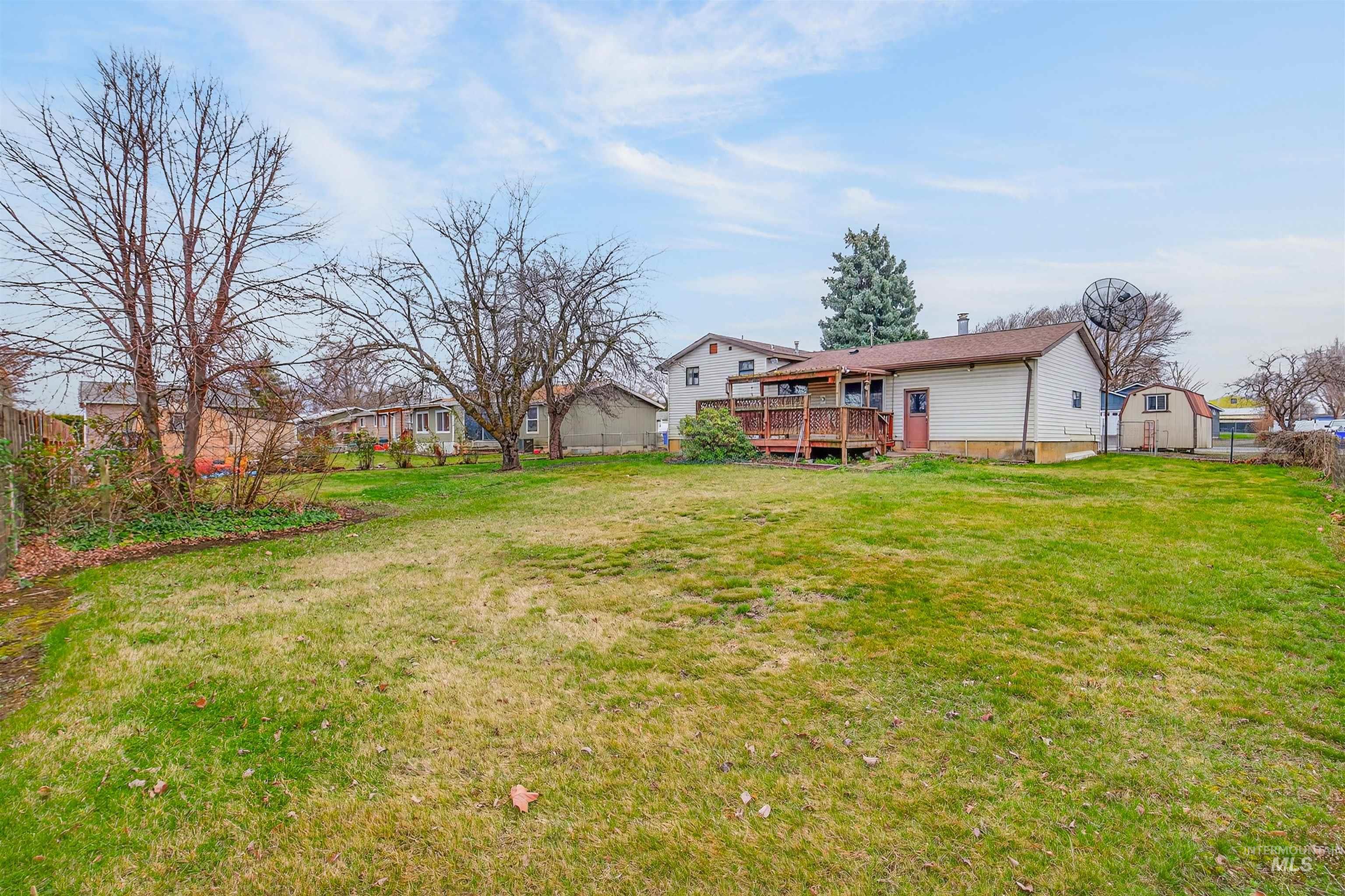 1129 Bryden Ave, Lewiston, Idaho 83501, 3 Bedrooms, 2 Bathrooms, Residential For Sale, Price $365,000, 98977206