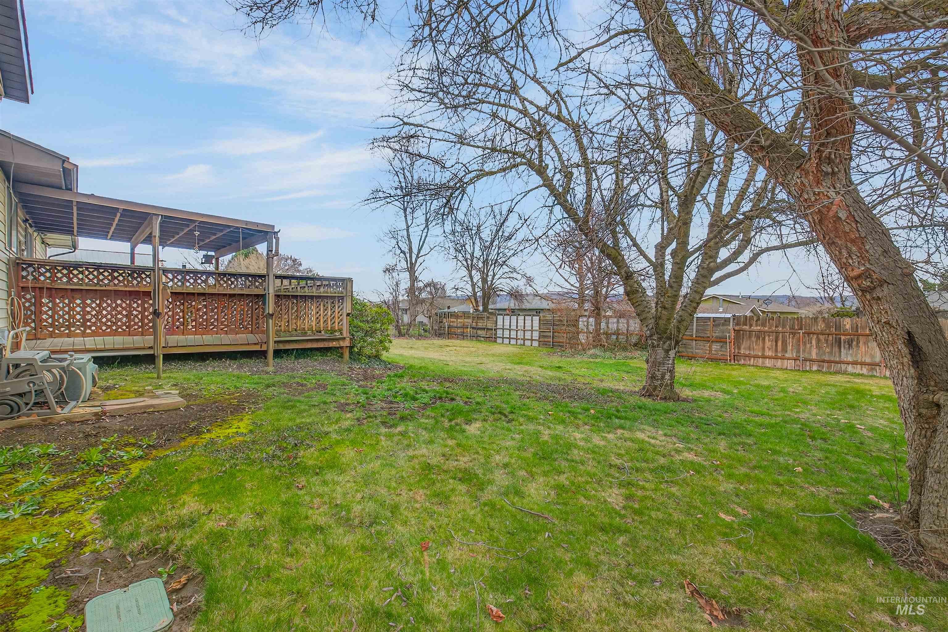 1129 Bryden Ave, Lewiston, Idaho 83501, 3 Bedrooms, 2 Bathrooms, Residential For Sale, Price $365,000, 98977206