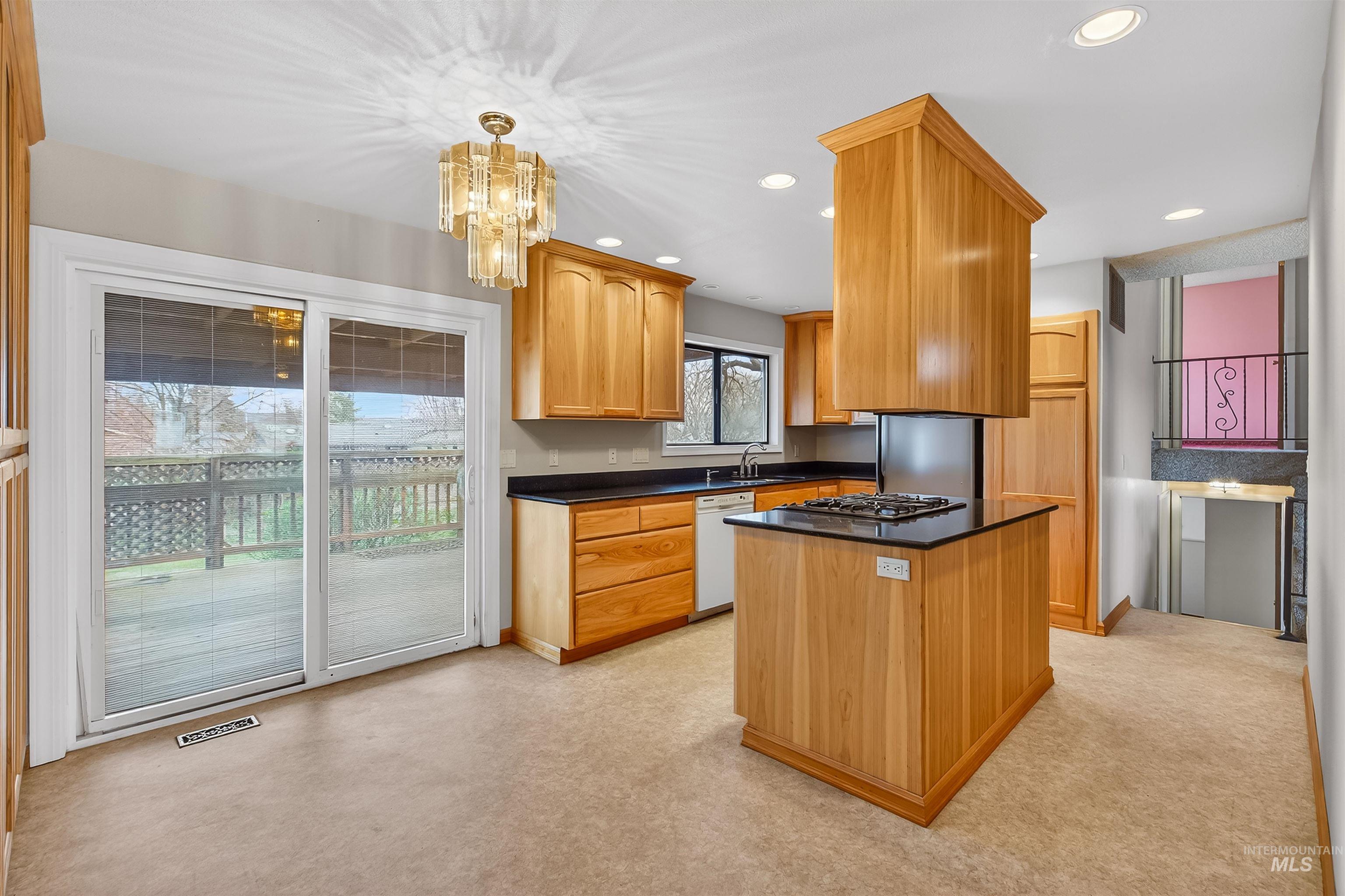 1129 Bryden Ave, Lewiston, Idaho 83501, 3 Bedrooms, 2 Bathrooms, Residential For Sale, Price $365,000, 98977206