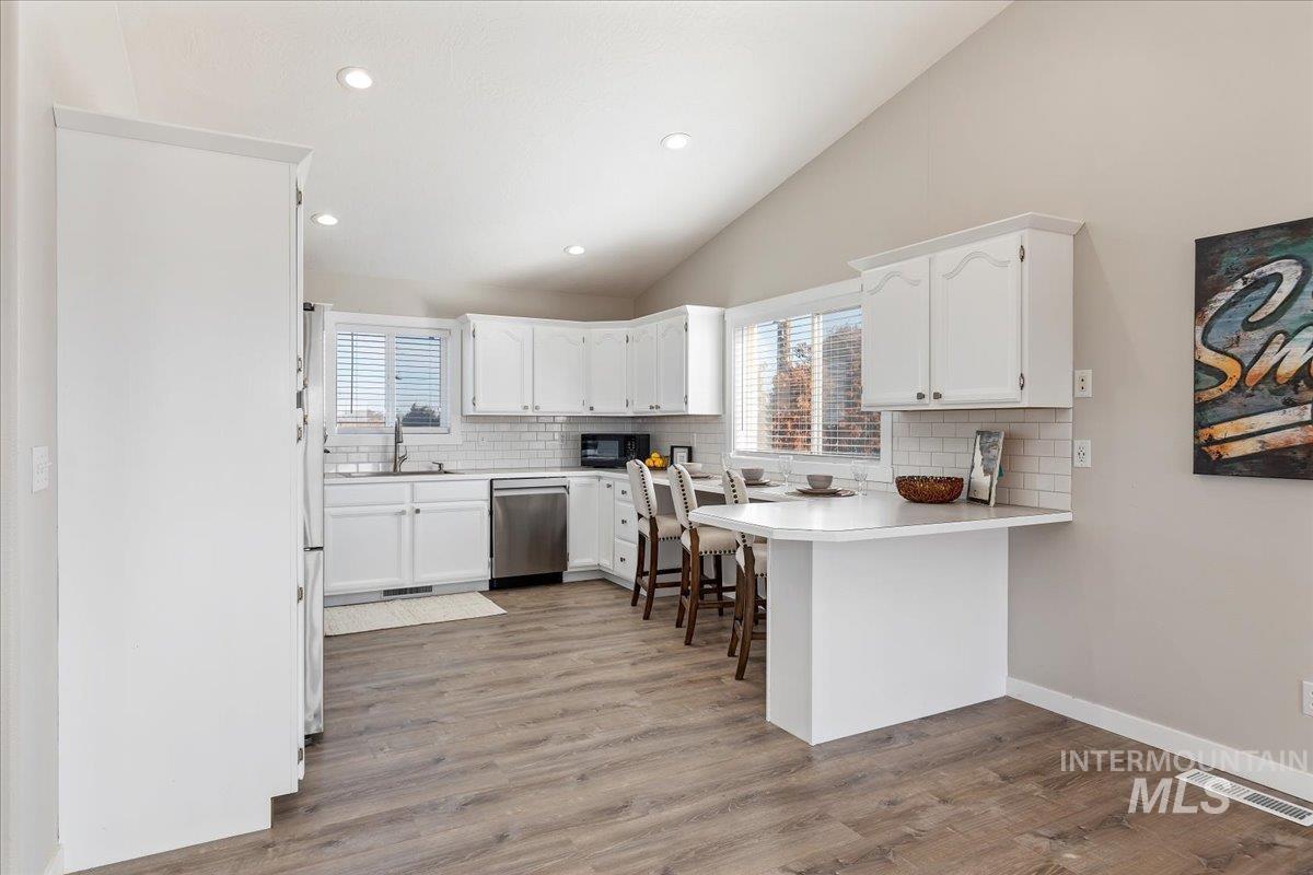 21600 Look Lane, Caldwell, Idaho 83607, 3 Bedrooms, 3 Bathrooms, Residential For Sale, Price $1,995,000, 98977209