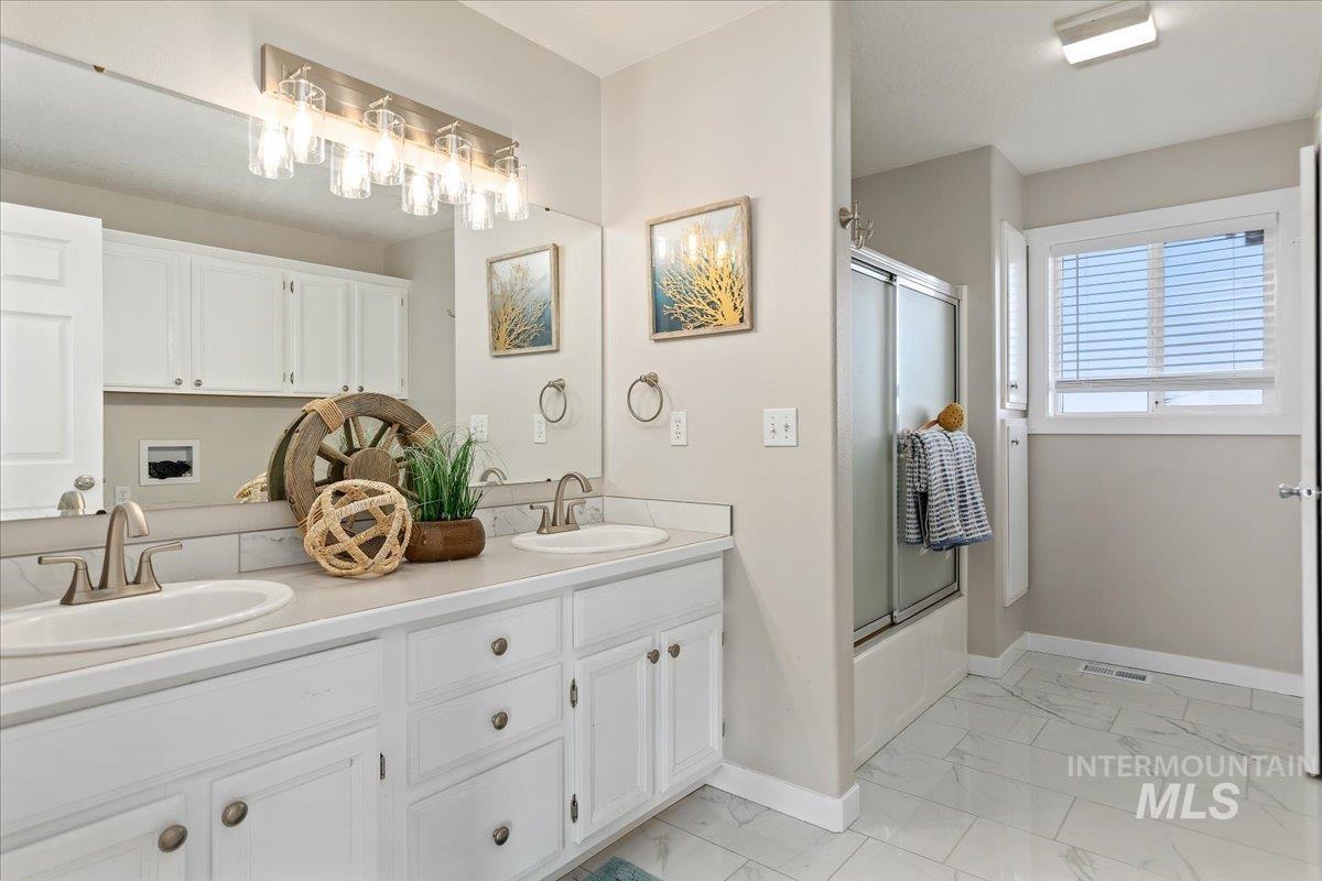 21600 Look Lane, Caldwell, Idaho 83607, 3 Bedrooms, 3 Bathrooms, Residential For Sale, Price $1,995,000, 98977209