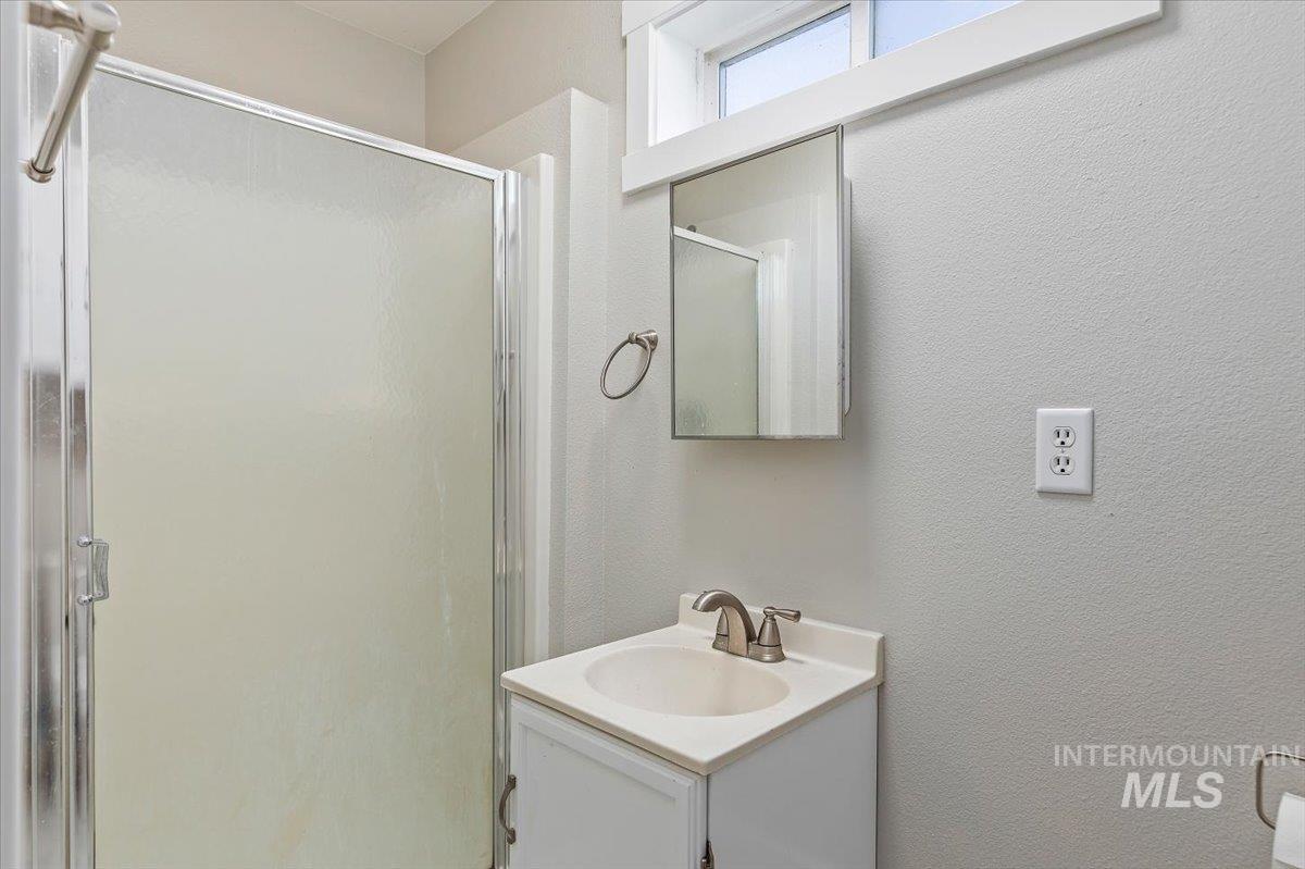 21600 Look Lane, Caldwell, Idaho 83607, 3 Bedrooms, 3 Bathrooms, Residential For Sale, Price $1,995,000, 98977209