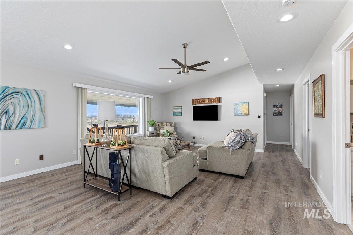 21600 Look Lane, Caldwell, Idaho 83607, 3 Bedrooms, 3 Bathrooms, Residential For Sale, Price $1,995,000, 98977209