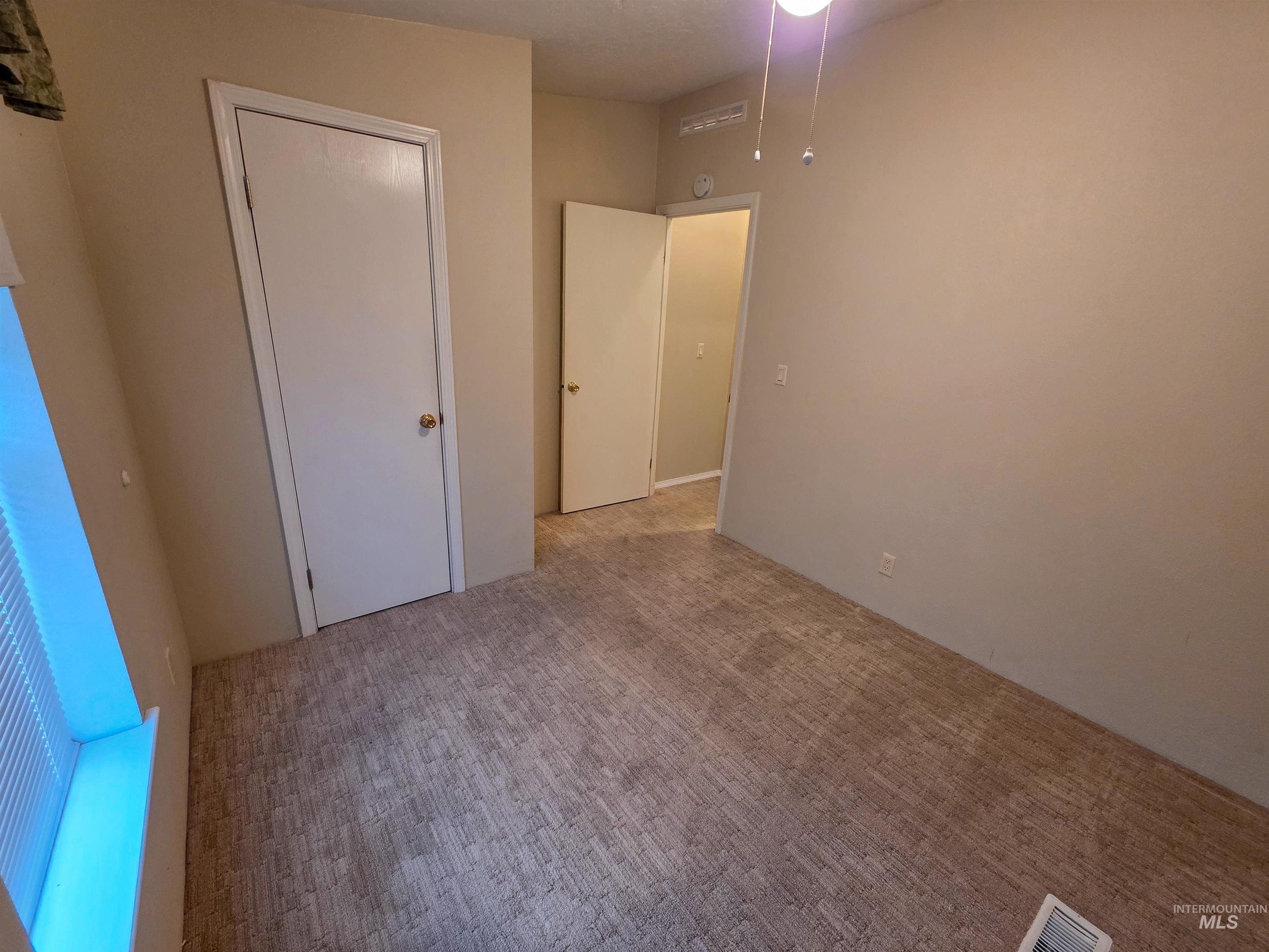 2034 Powers Ave, Lewiston, Idaho 83501-4443, 3 Bedrooms, 2 Bathrooms, Residential For Sale, Price $159,999, 98977211