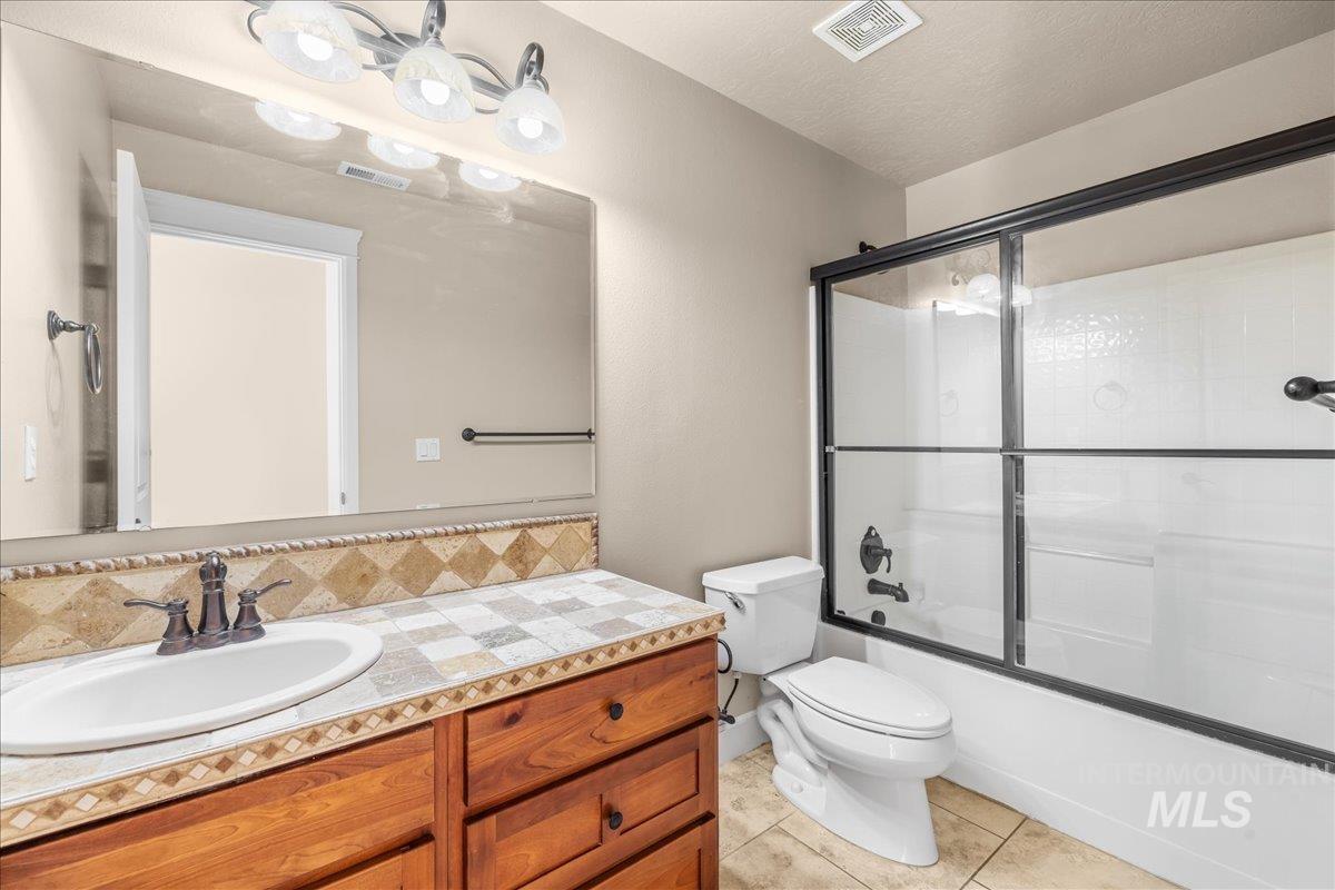 2476 S Amaya Lane, Boise, Idaho 83709, 4 Bedrooms, 3 Bathrooms, Residential For Sale, Price $444,900,MLS 98977216