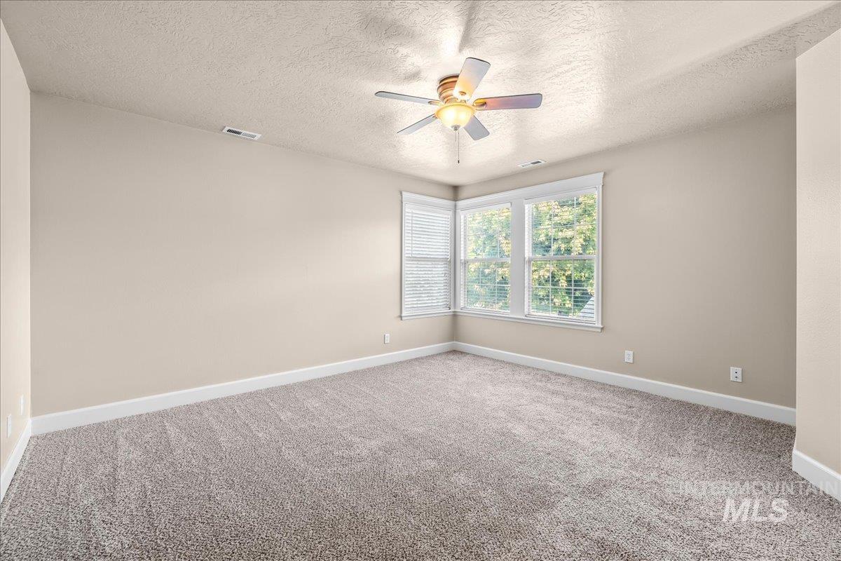 2476 S Amaya Lane, Boise, Idaho 83709, 4 Bedrooms, 3 Bathrooms, Residential For Sale, Price $444,900,MLS 98977216