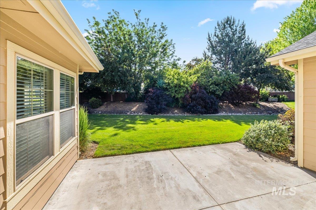 2476 S Amaya Lane, Boise, Idaho 83709, 4 Bedrooms, 3 Bathrooms, Residential For Sale, Price $444,900,MLS 98977216