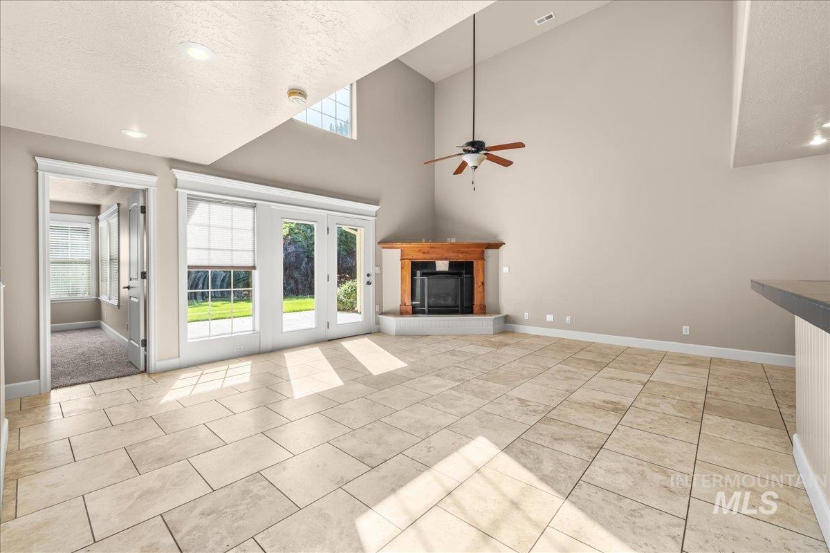 2476 S Amaya Lane, Boise, Idaho 83709, 4 Bedrooms, 3 Bathrooms, Residential For Sale, Price $444,900,MLS 98977216