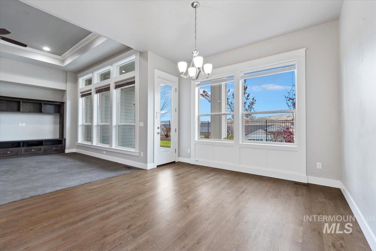 4704 W Barnview Drive, Boise, Idaho 83714, 3 Bedrooms, 3 Bathrooms, Residential For Sale, Price $875,000,MLS 98977217