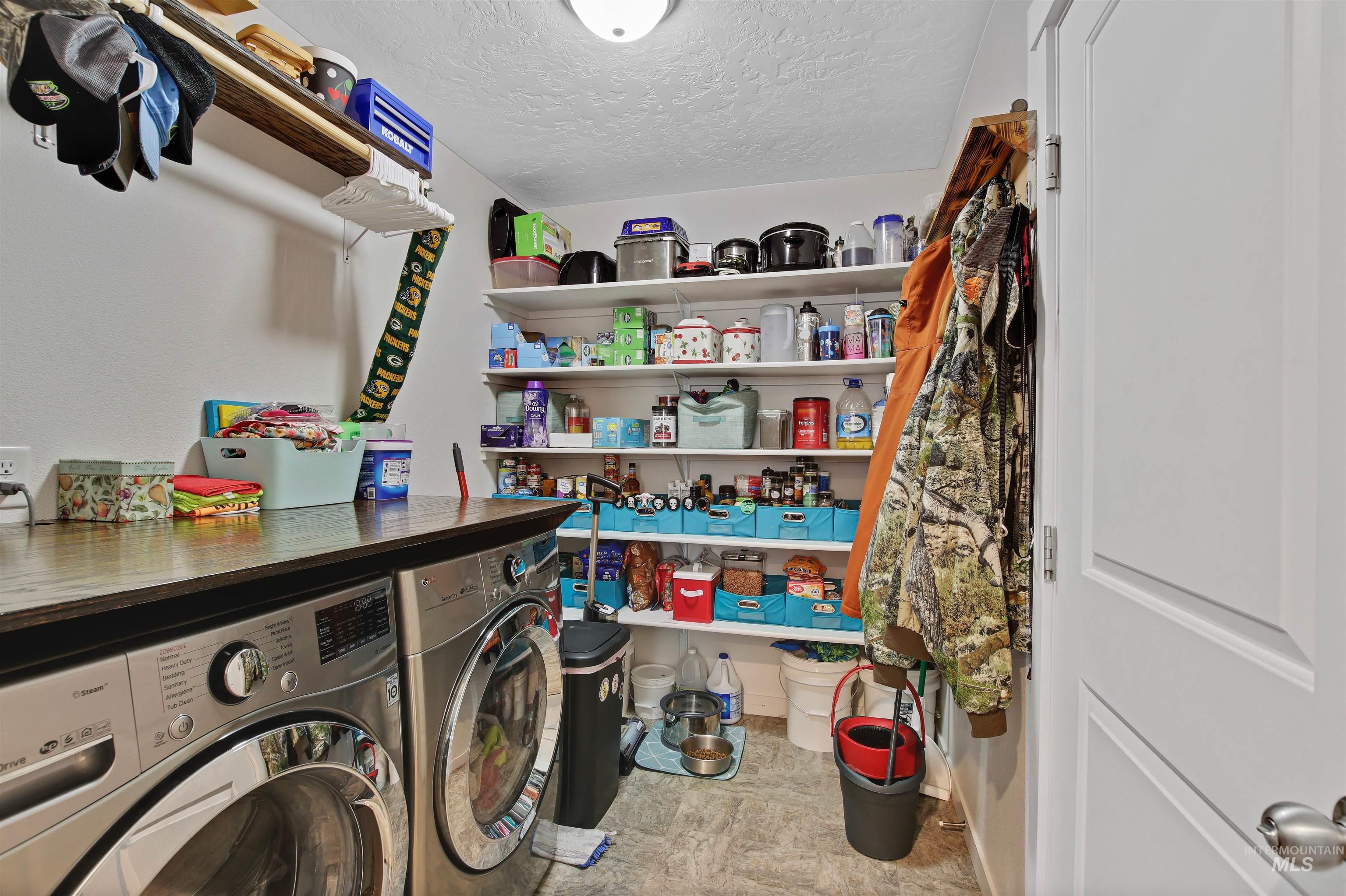 11211 W Kite St, Nampa, Idaho 83651, 3 Bedrooms, 2 Bathrooms, Residential For Sale, Price $365,000,MLS 98977218