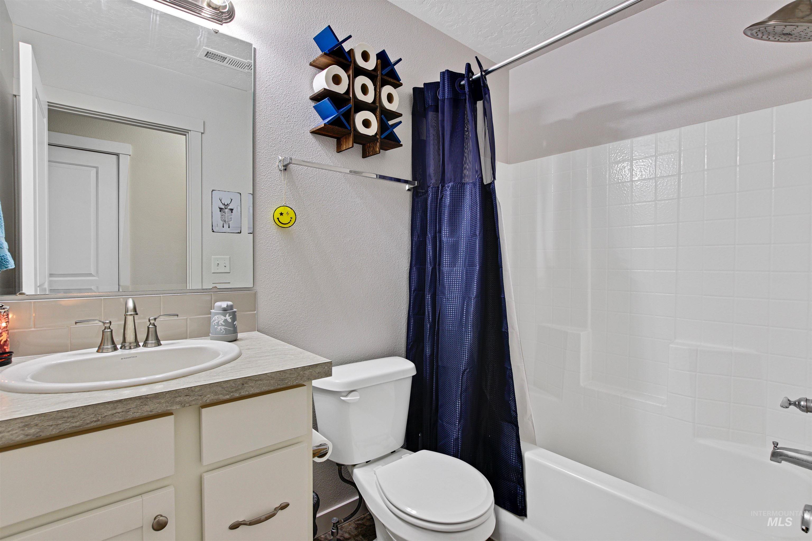 11211 W Kite St, Nampa, Idaho 83651, 3 Bedrooms, 2 Bathrooms, Residential For Sale, Price $365,000,MLS 98977218