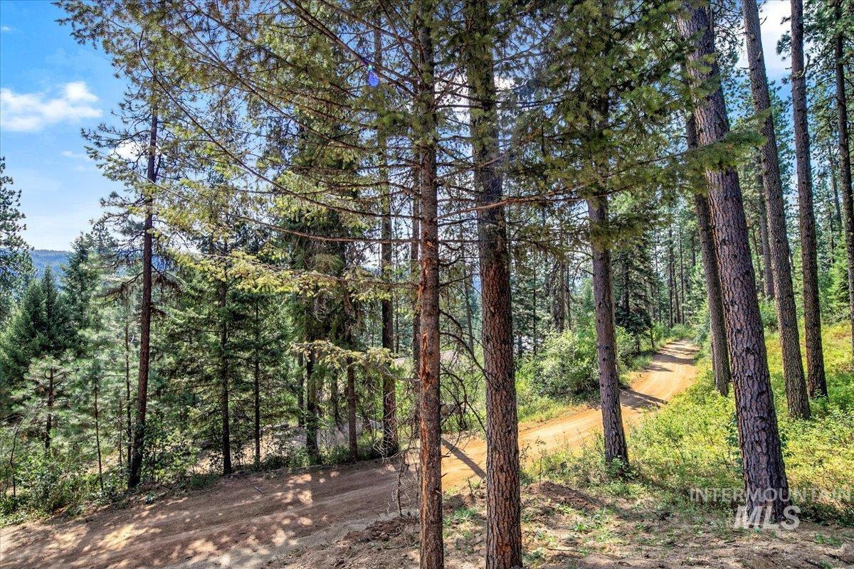 7 Moonglow Cir, Garden Valley, Idaho 83622, 2 Bedrooms, 2 Bathrooms, Residential For Sale, Price $649,000,MLS 98977219