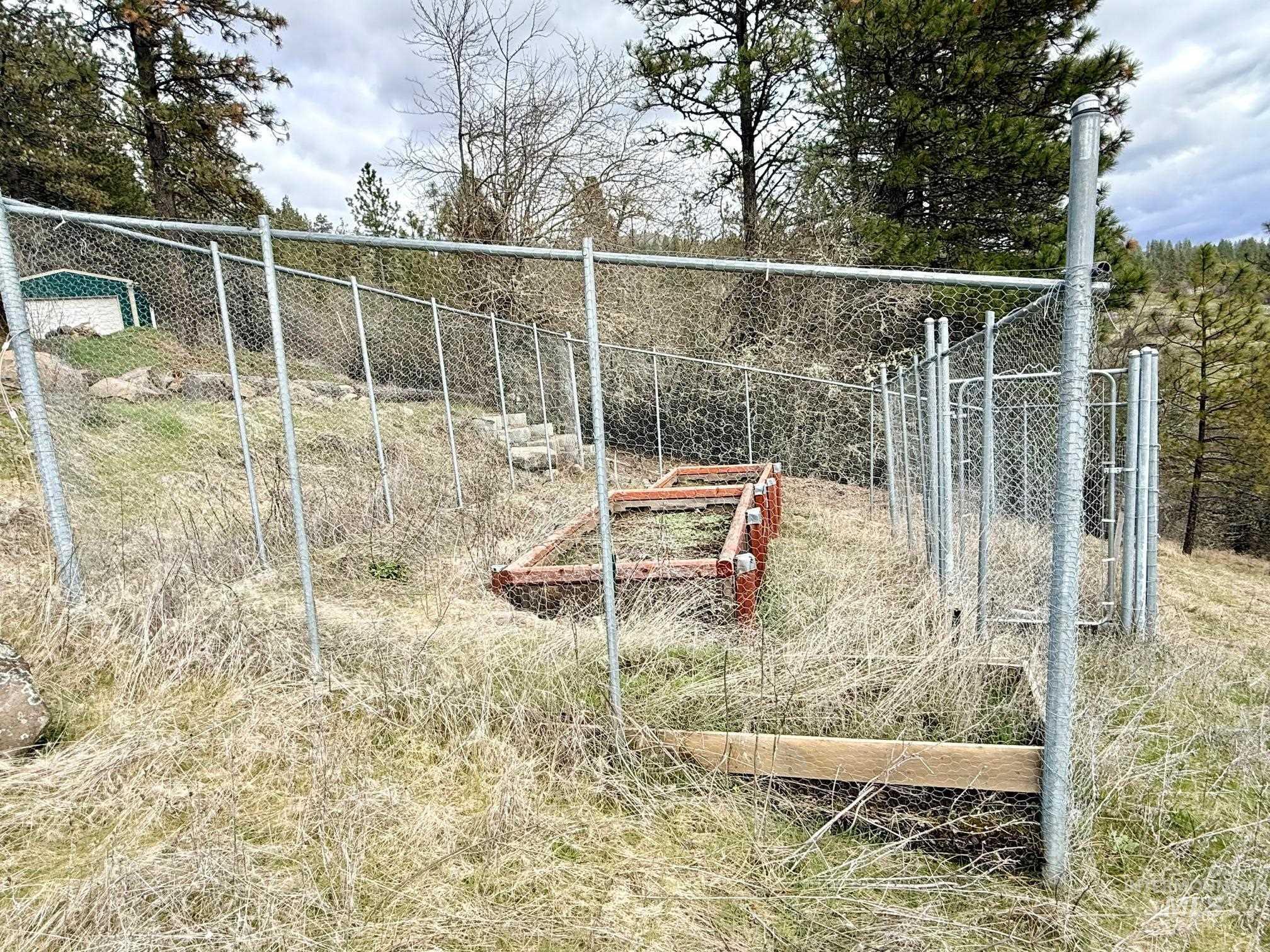 620 Old Peck Grade, Lenore, Idaho 83541, Land For Sale, Price $300,000, 98977220