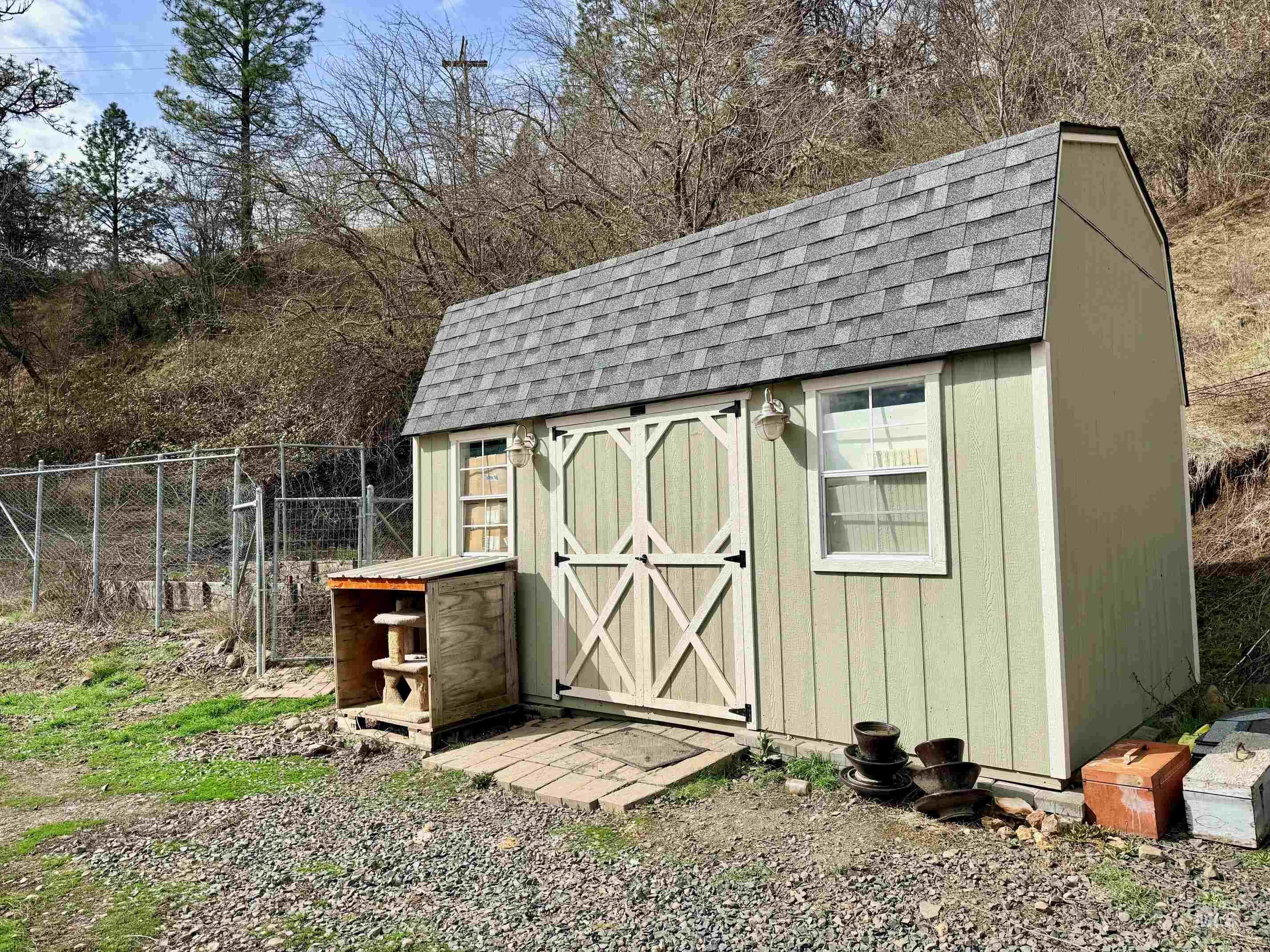 620 Old Peck Grade, Lenore, Idaho 83541, Land For Sale, Price $300,000, 98977220